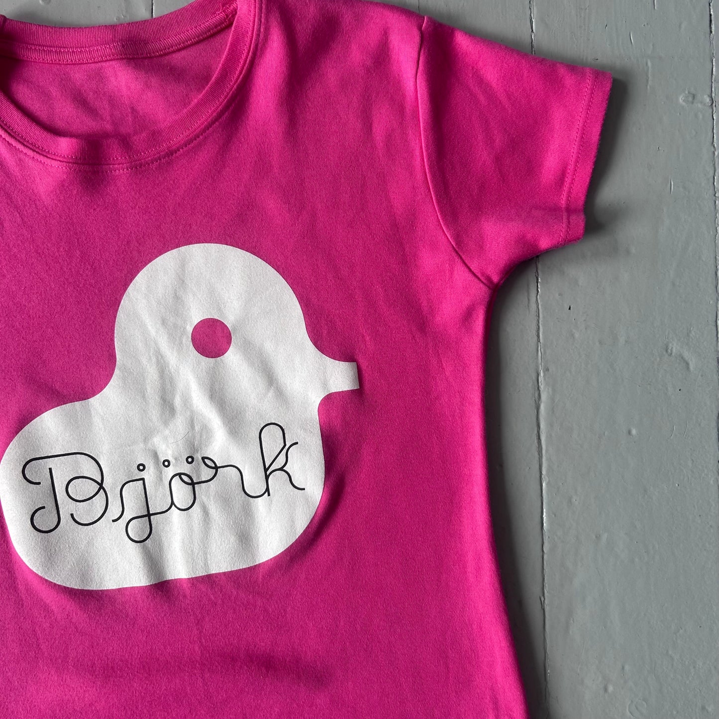Early 2000s Bjork baby T-shirt (XS)