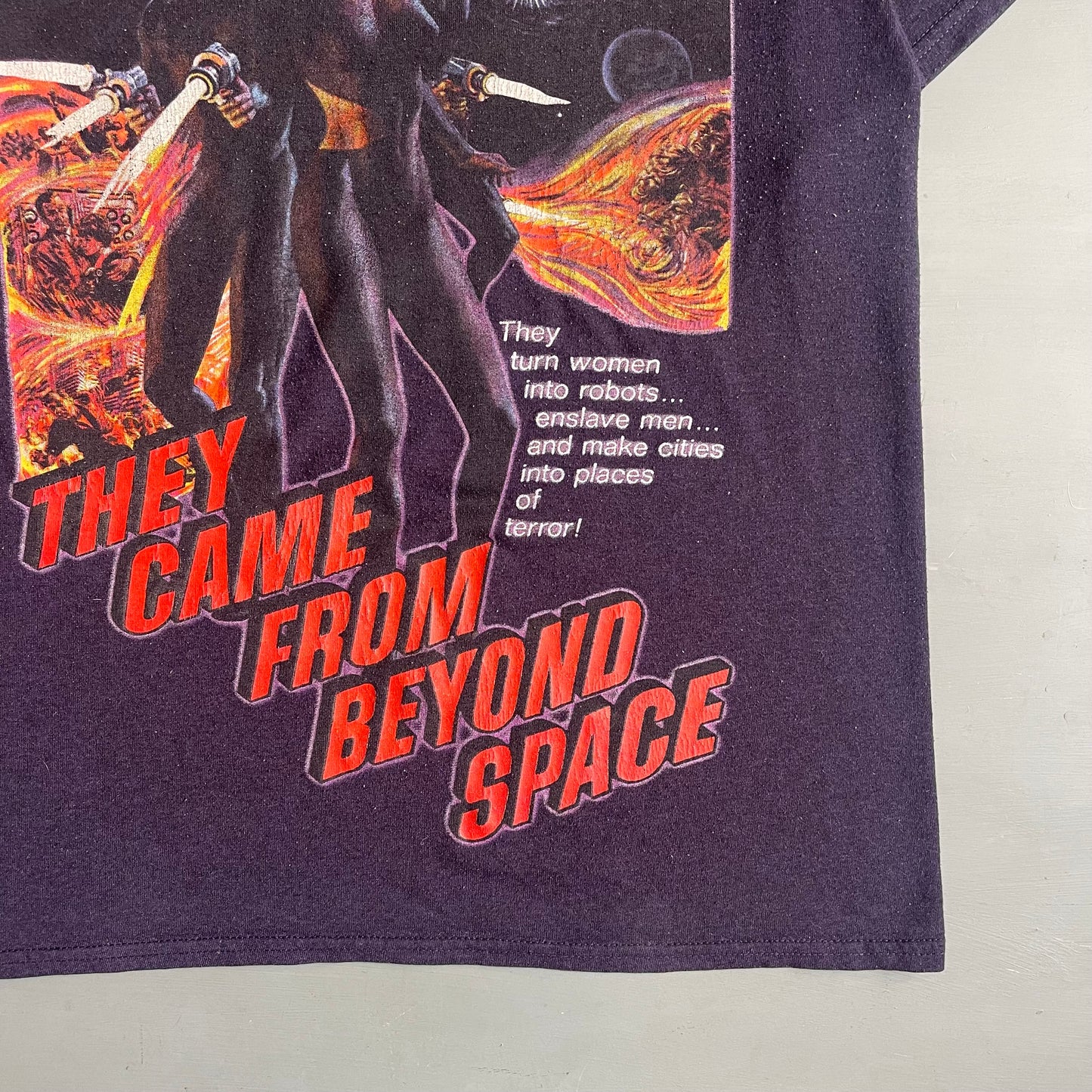 2000s They came from beyond space T-shirt (M)