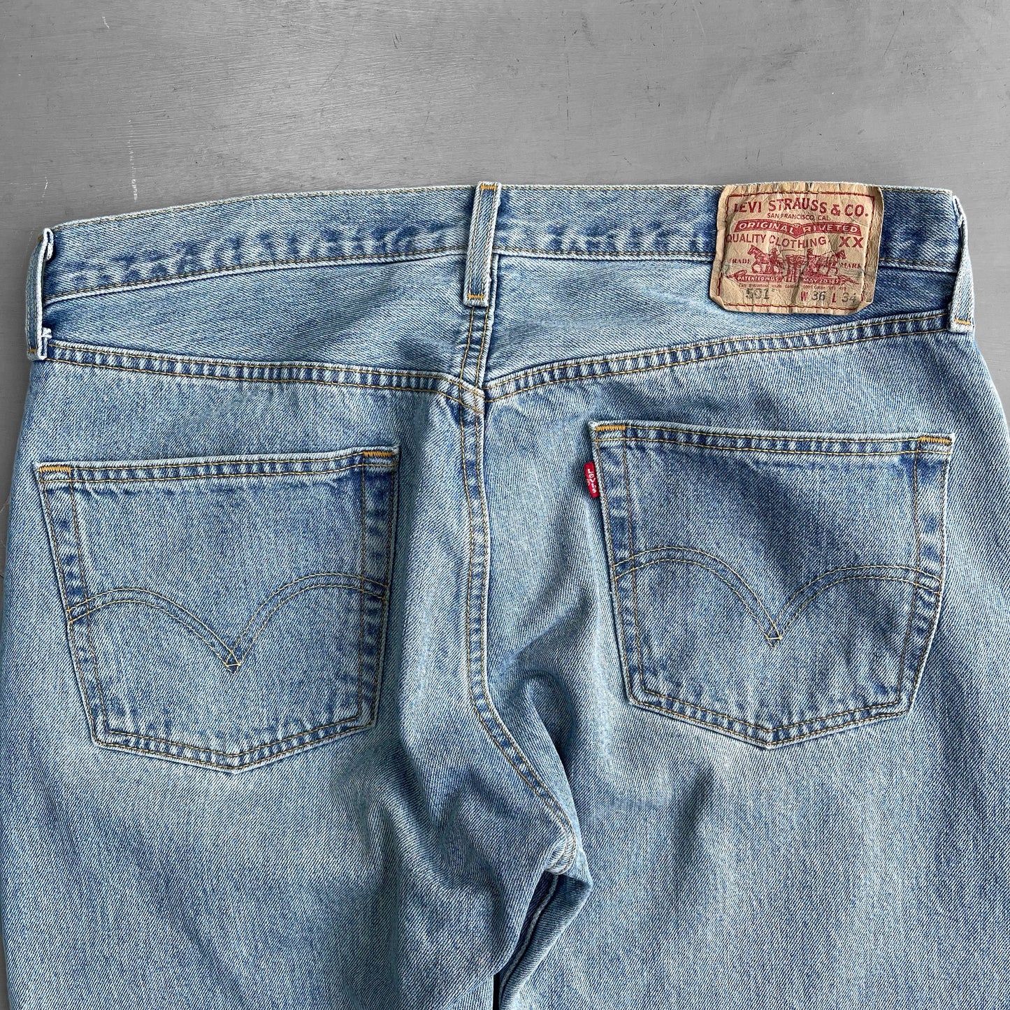 1990s Levi’s 591 relaxed fit (36 waist)