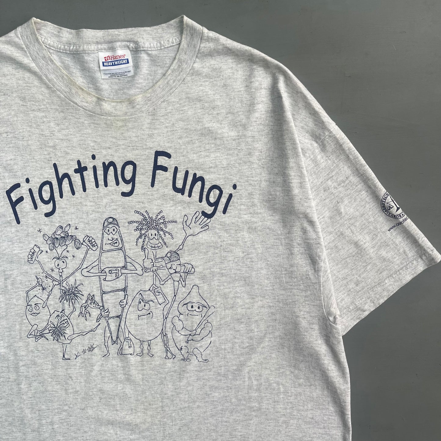 Early 2000s Fighting Fungi T-Shirt (XL)