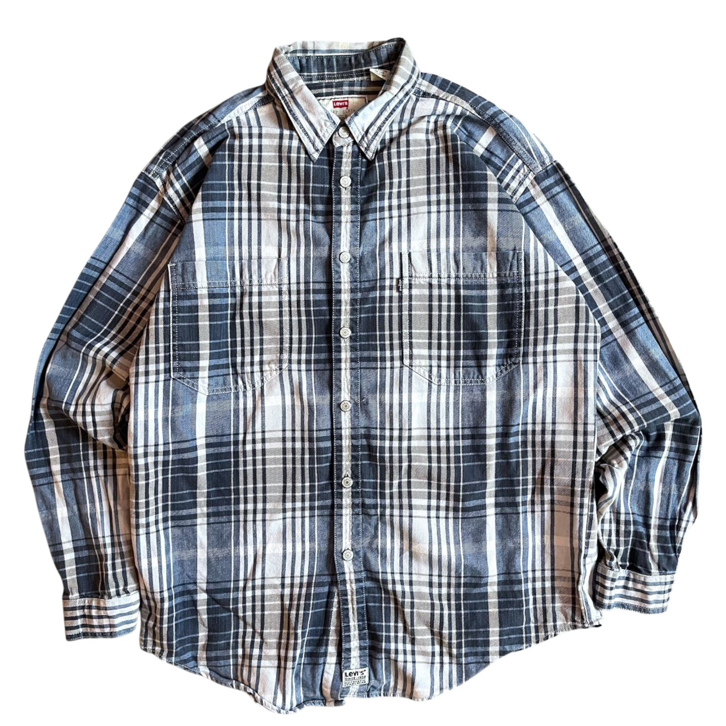 1990s Levi’s flannel shirt (L/XL)