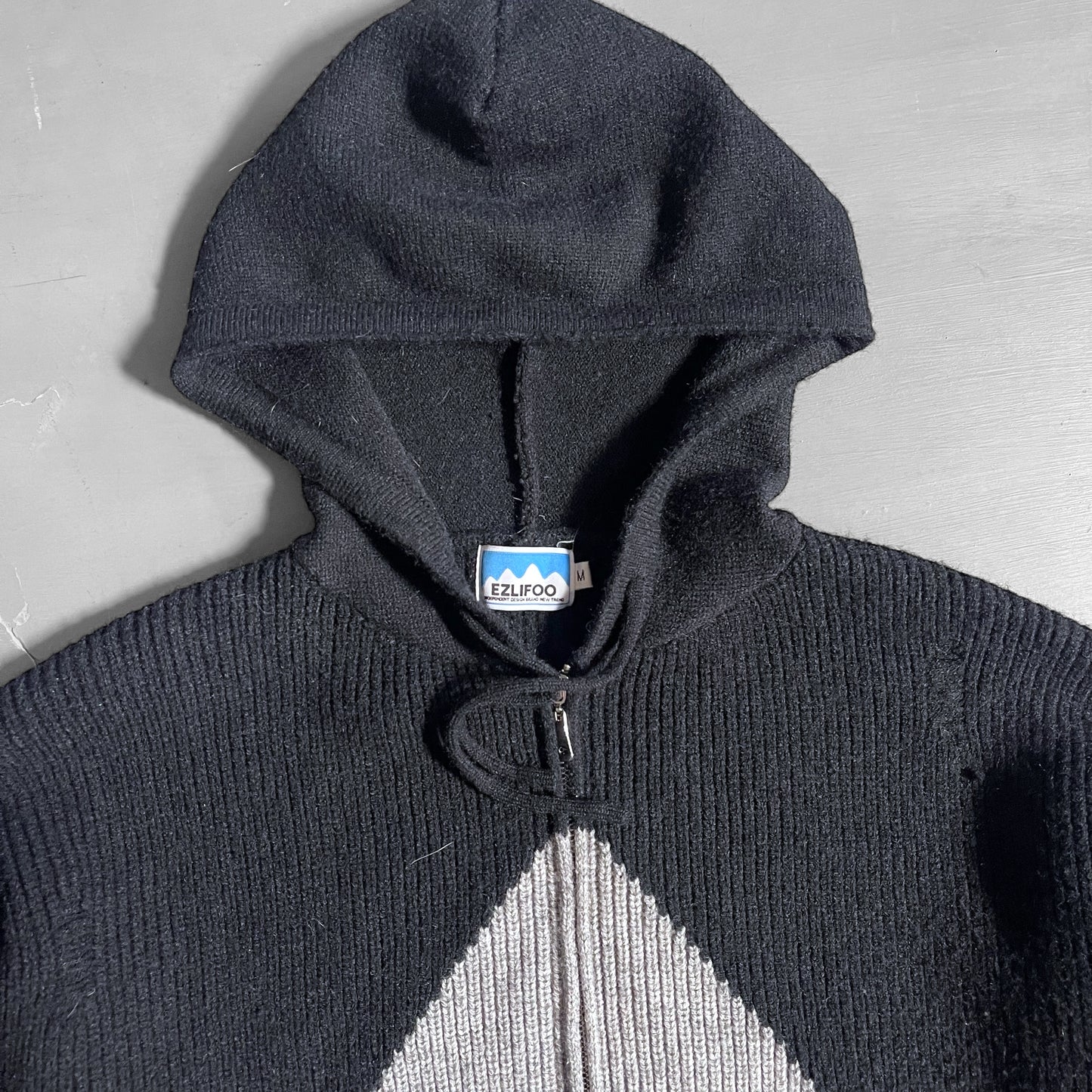 2000s Japanese knitted star hoodie (L)