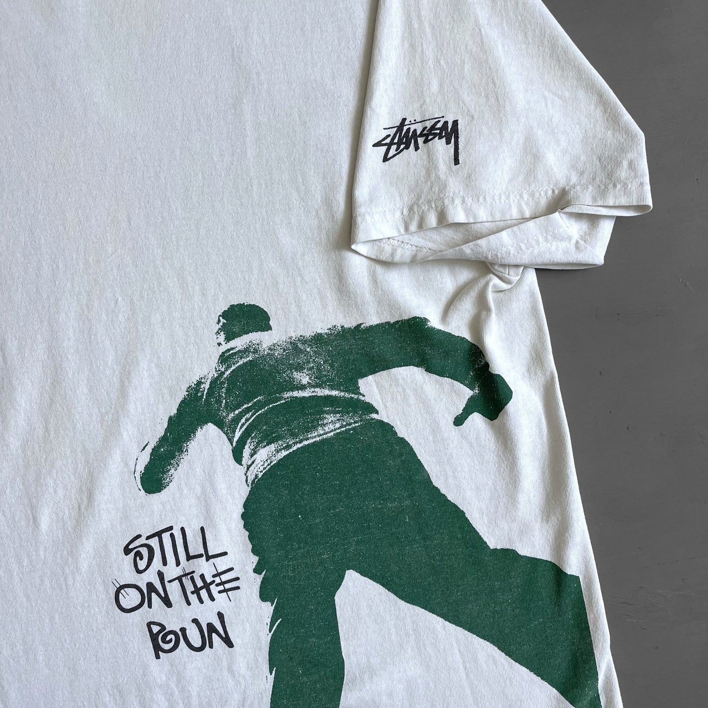 Mid 2000s Stussy still on the run T-shirt (L)