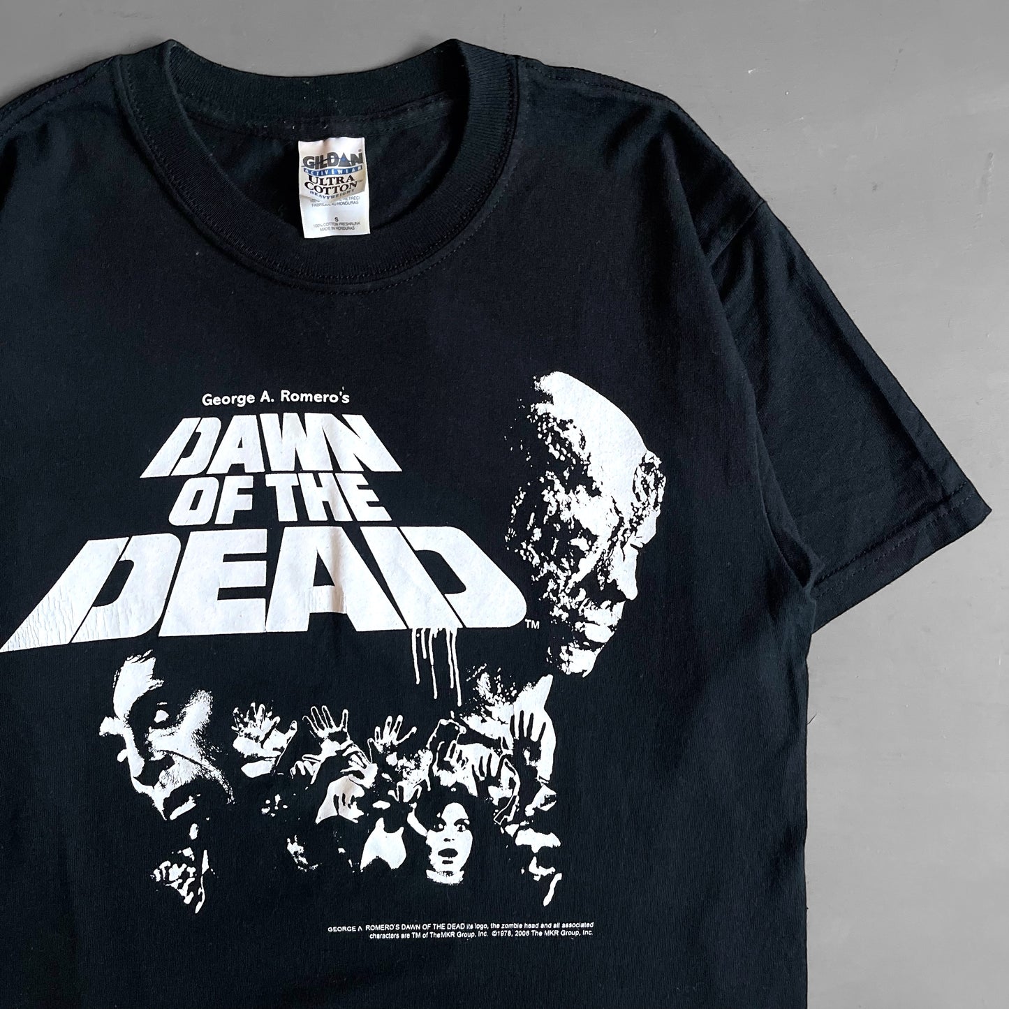 2006 Dawn of the dead T-shirt (S/M)