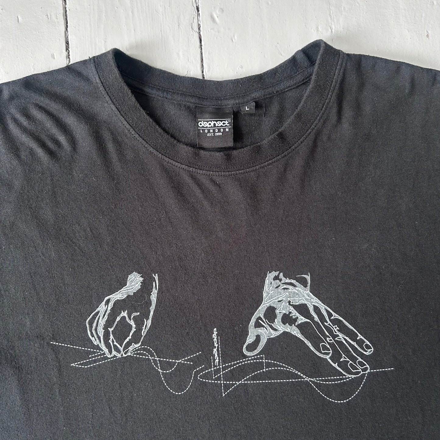 Mid 2000s DEPHECT Dj hands T-shirt (L)