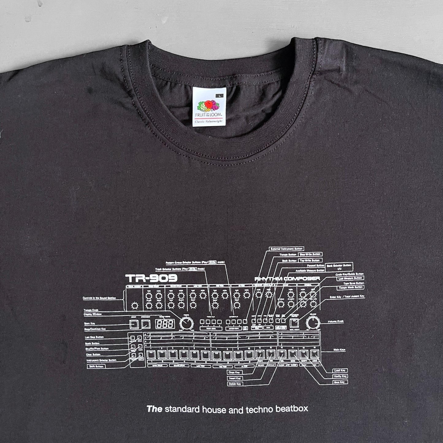 2000s TR-909 synth T-shirt (L)