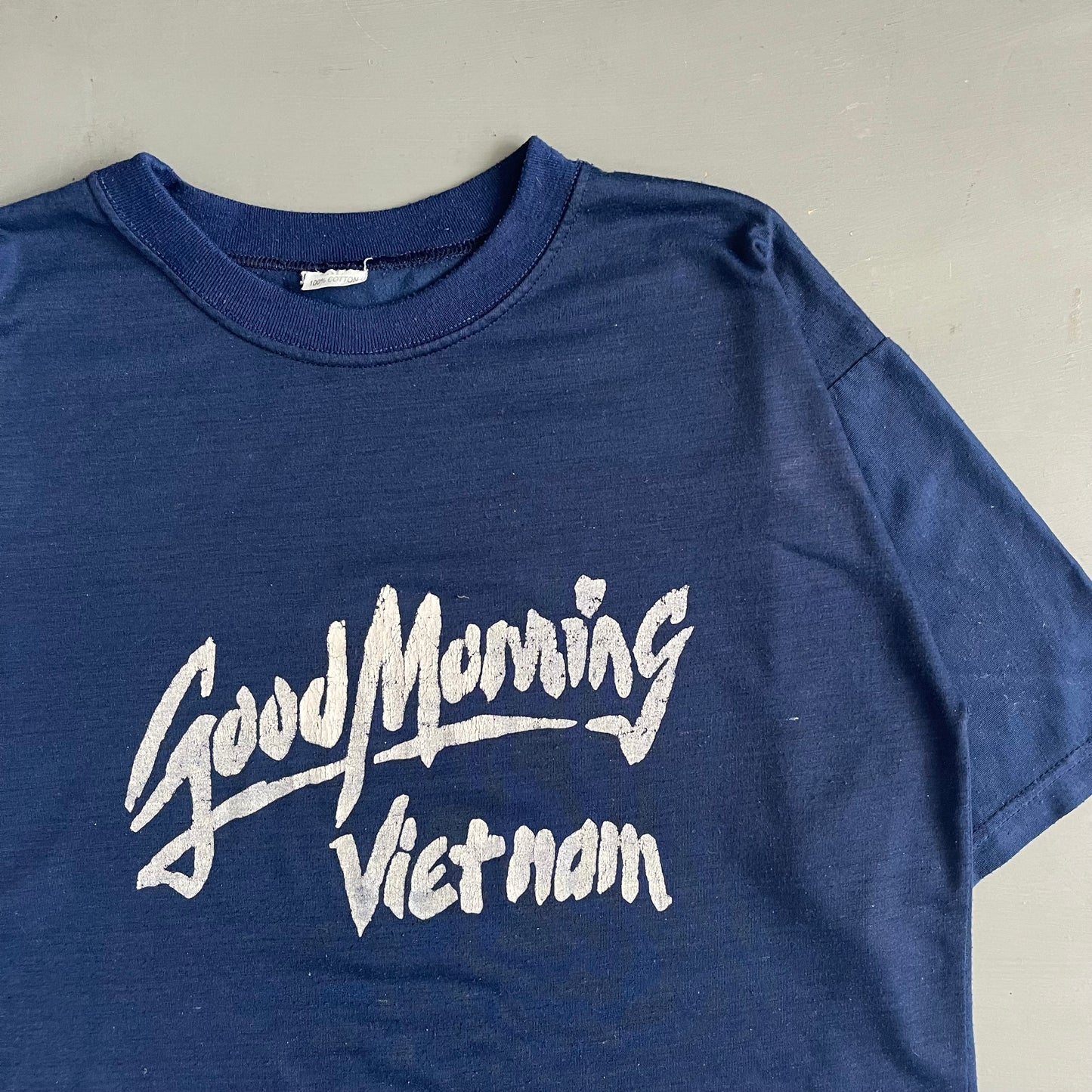 1990s Good morning Vietnam T-shirt (L)