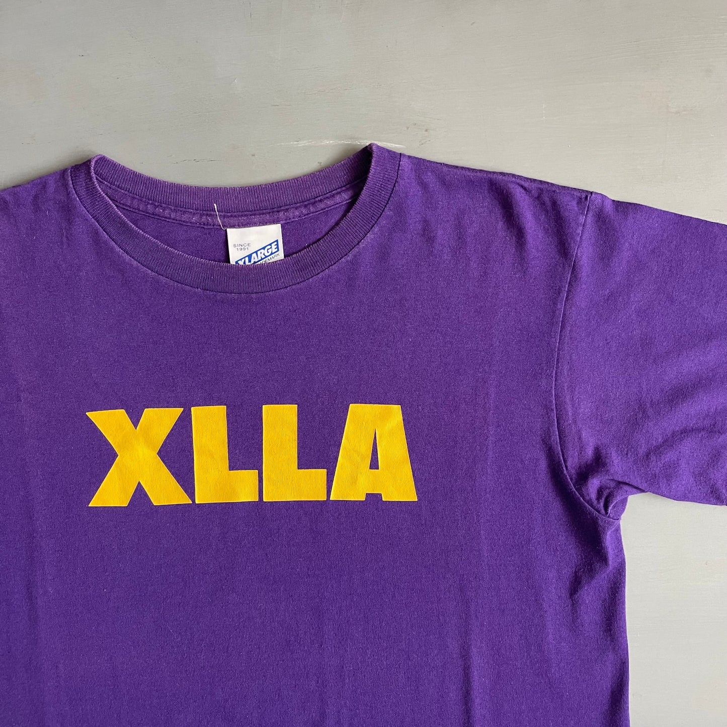 2000s X-LARGE XLLA T-shirt (M)