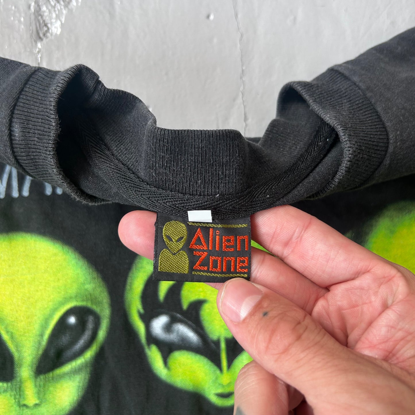 1990s the many moods of an Alien T-shirt (S)