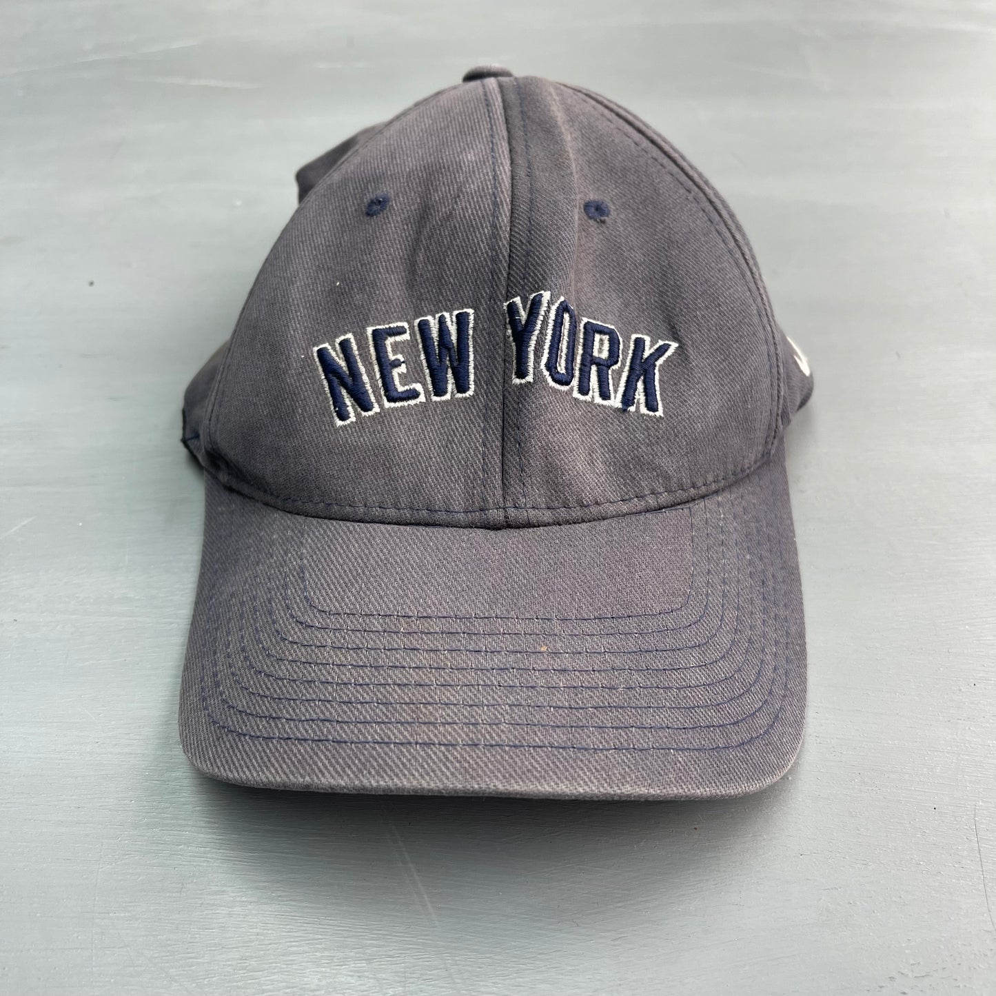 Early 2000s Nike New York cap