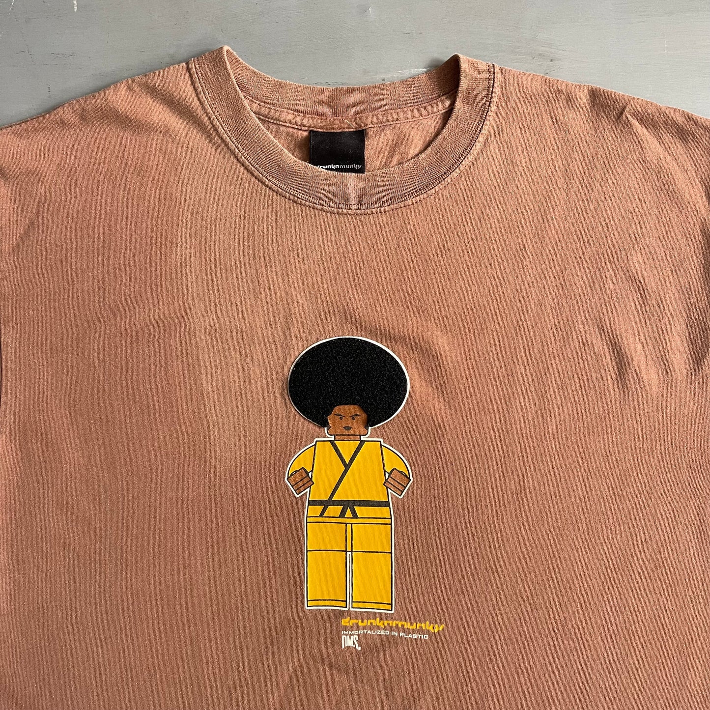 2000s Drunk Munkey Afro Lego man T-shirt (L)