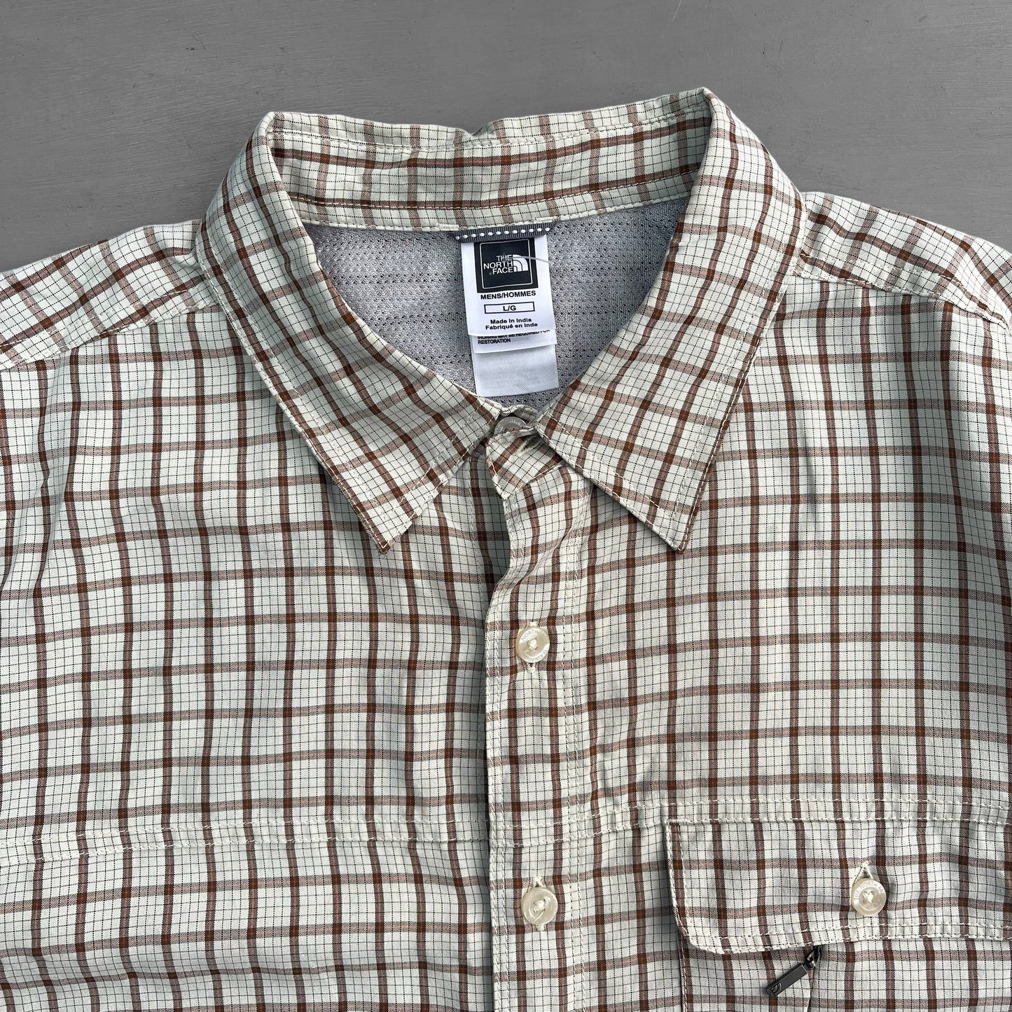 2000s The North Face short sleeve shirt (L/XL)