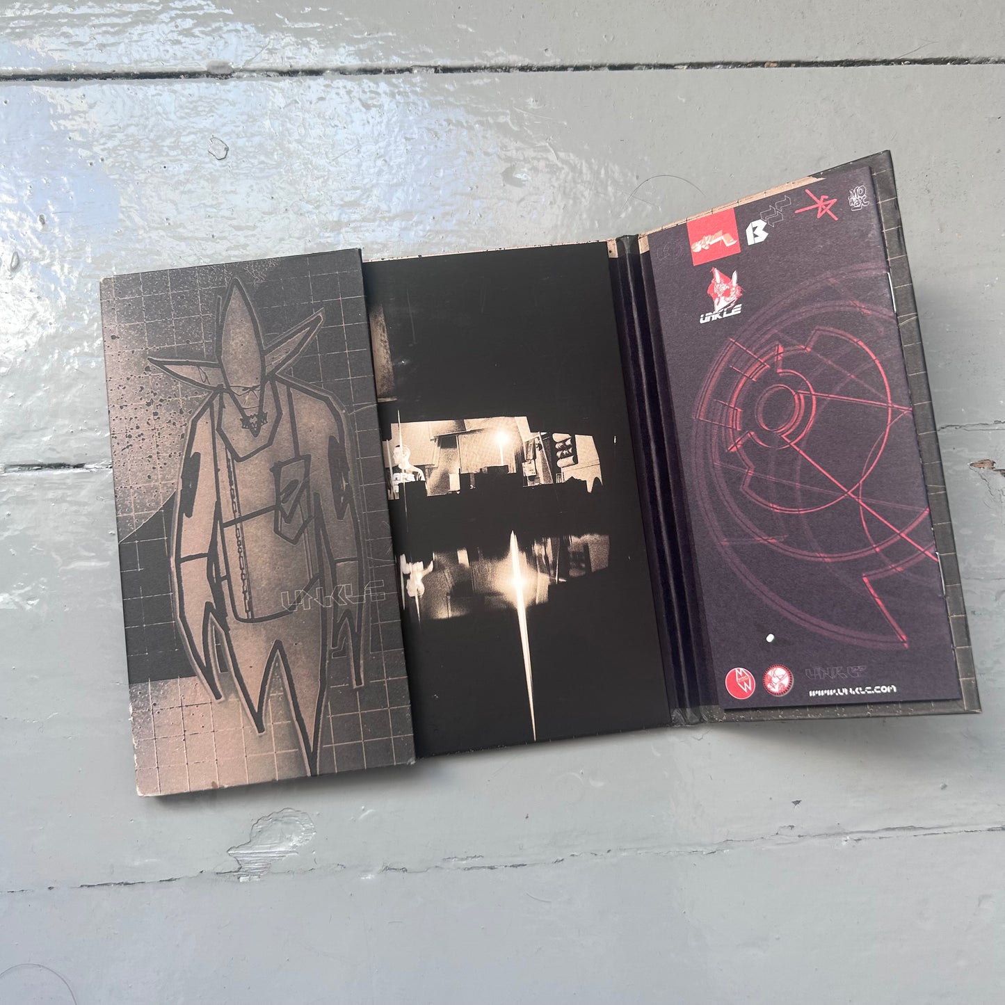 1998 UNKLE pysence fiction fold out CD