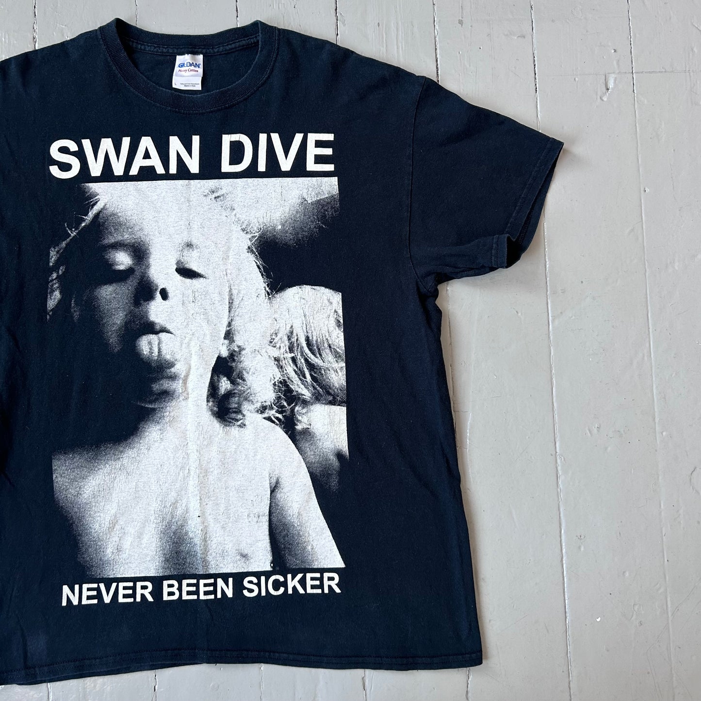 2000s Swan Dive never been sicker T-shirt (L)