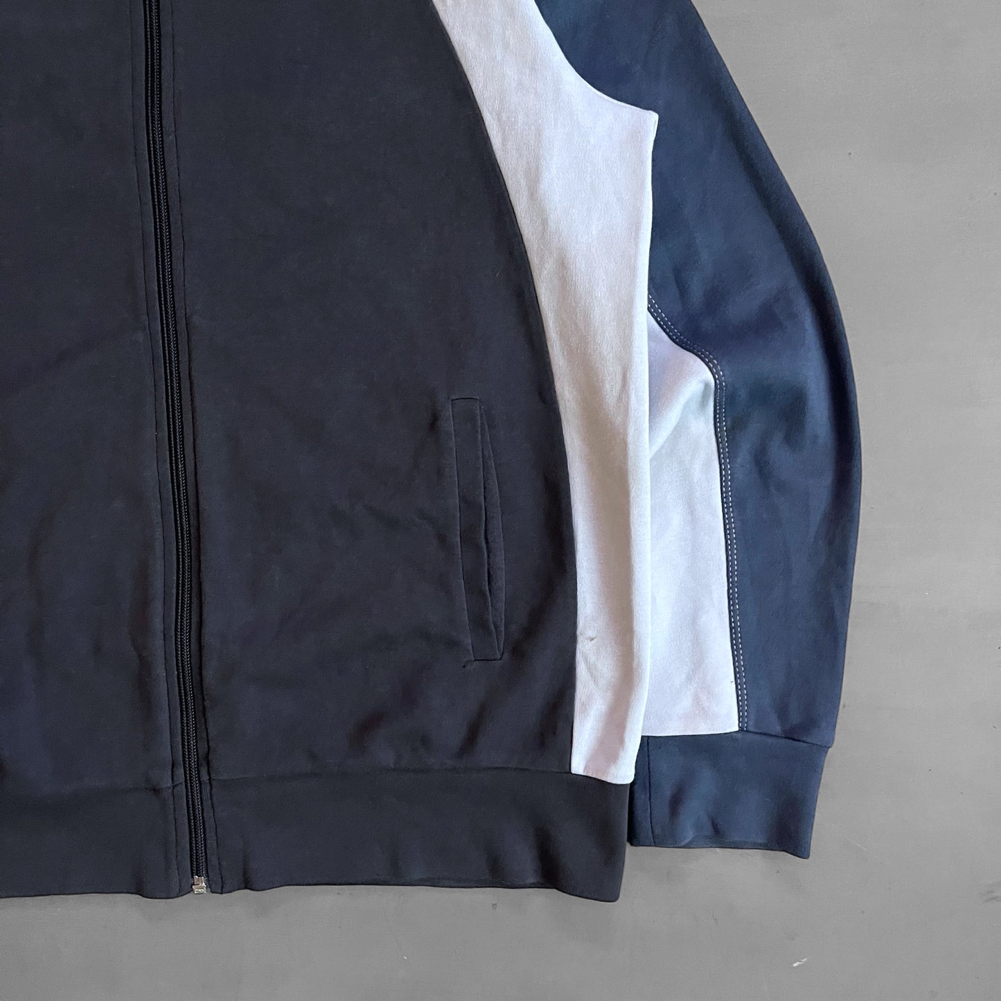 2000s FCUK track jacket (L)