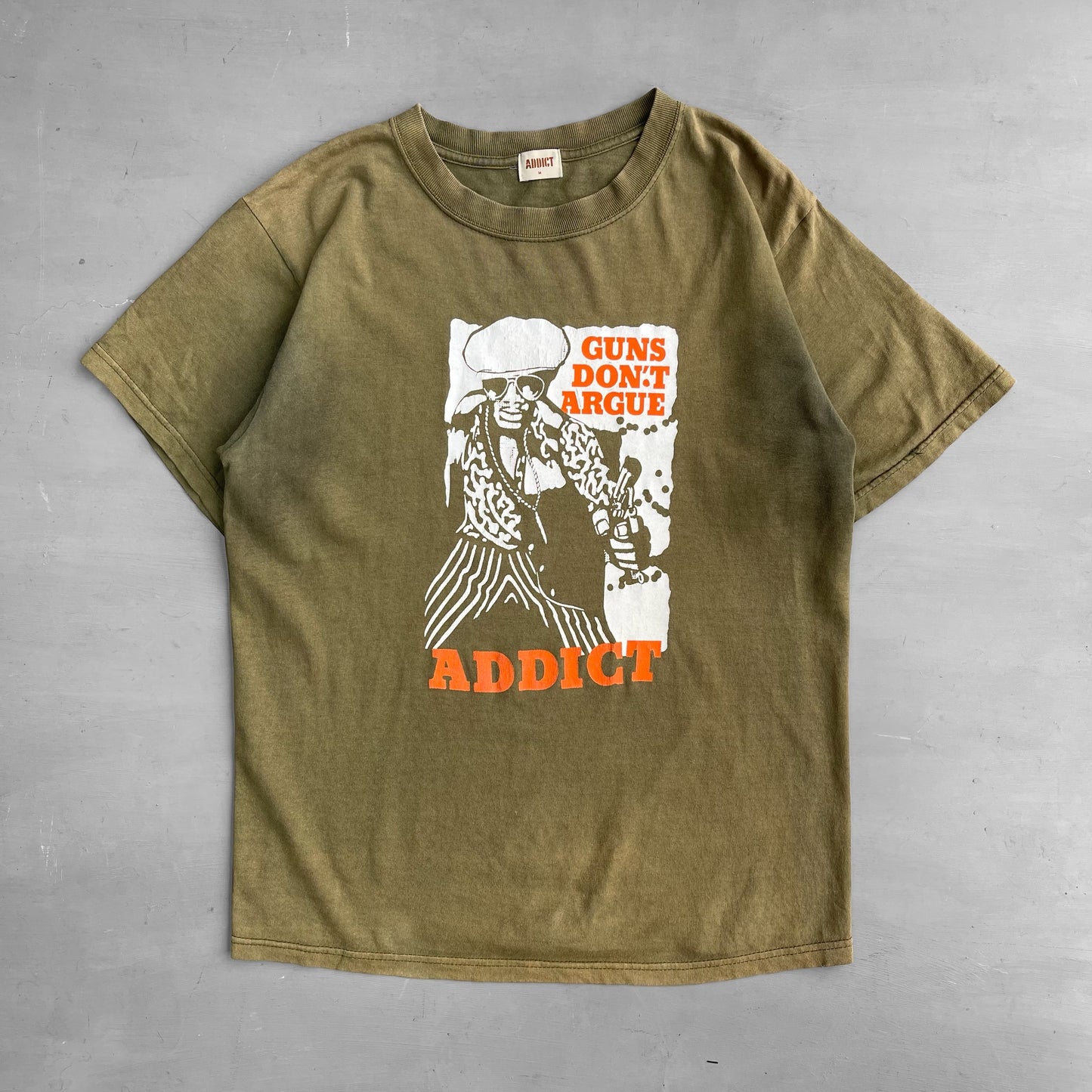 2000s Addict guns don’t argue T-shirt (M)