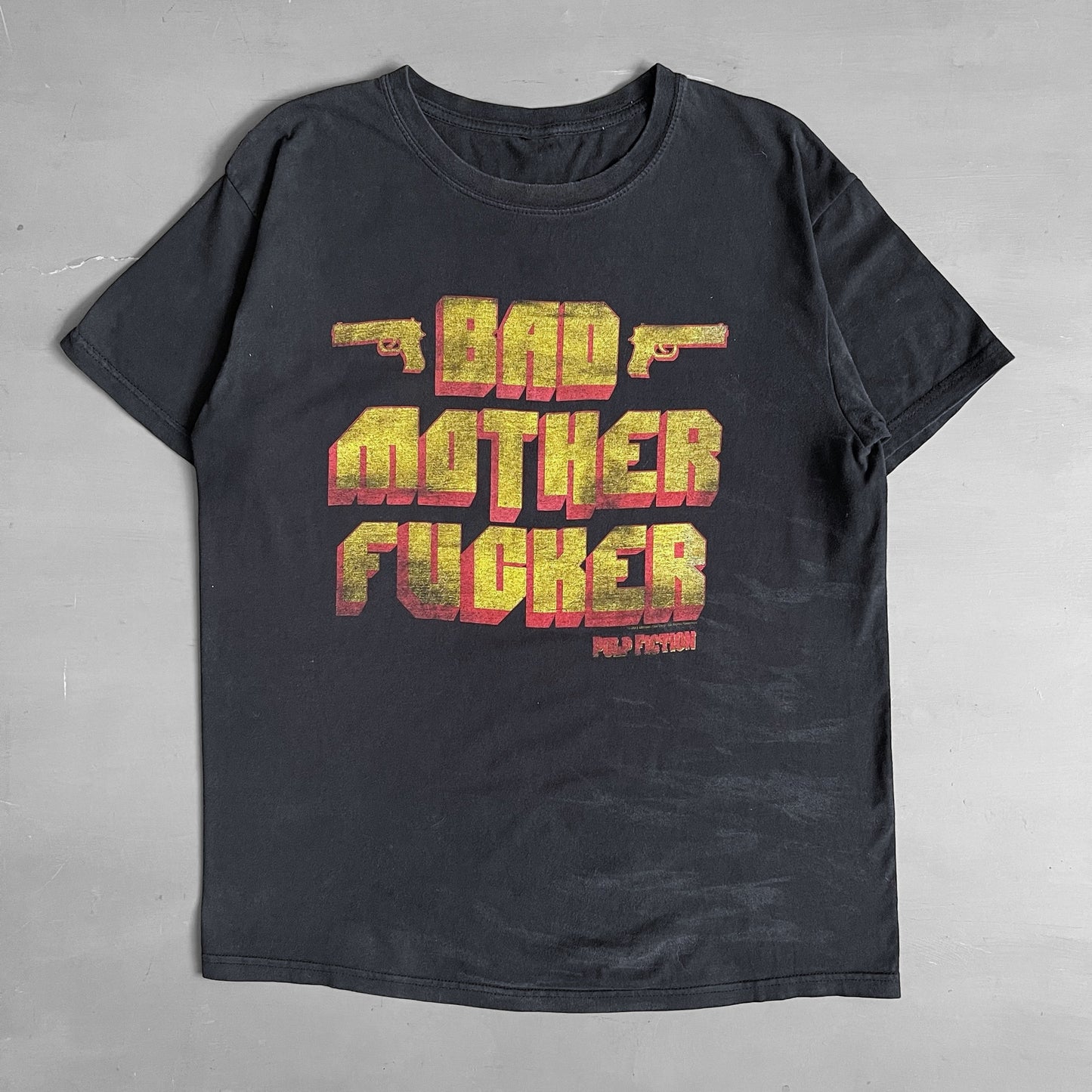 2000s Pulp Fiction bad mother fucker T-shirt (M)