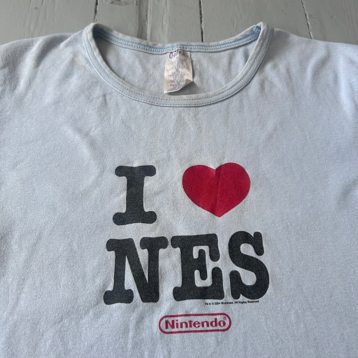 2004 I ❤️ NES Nintendo baby T-shirt (XS)