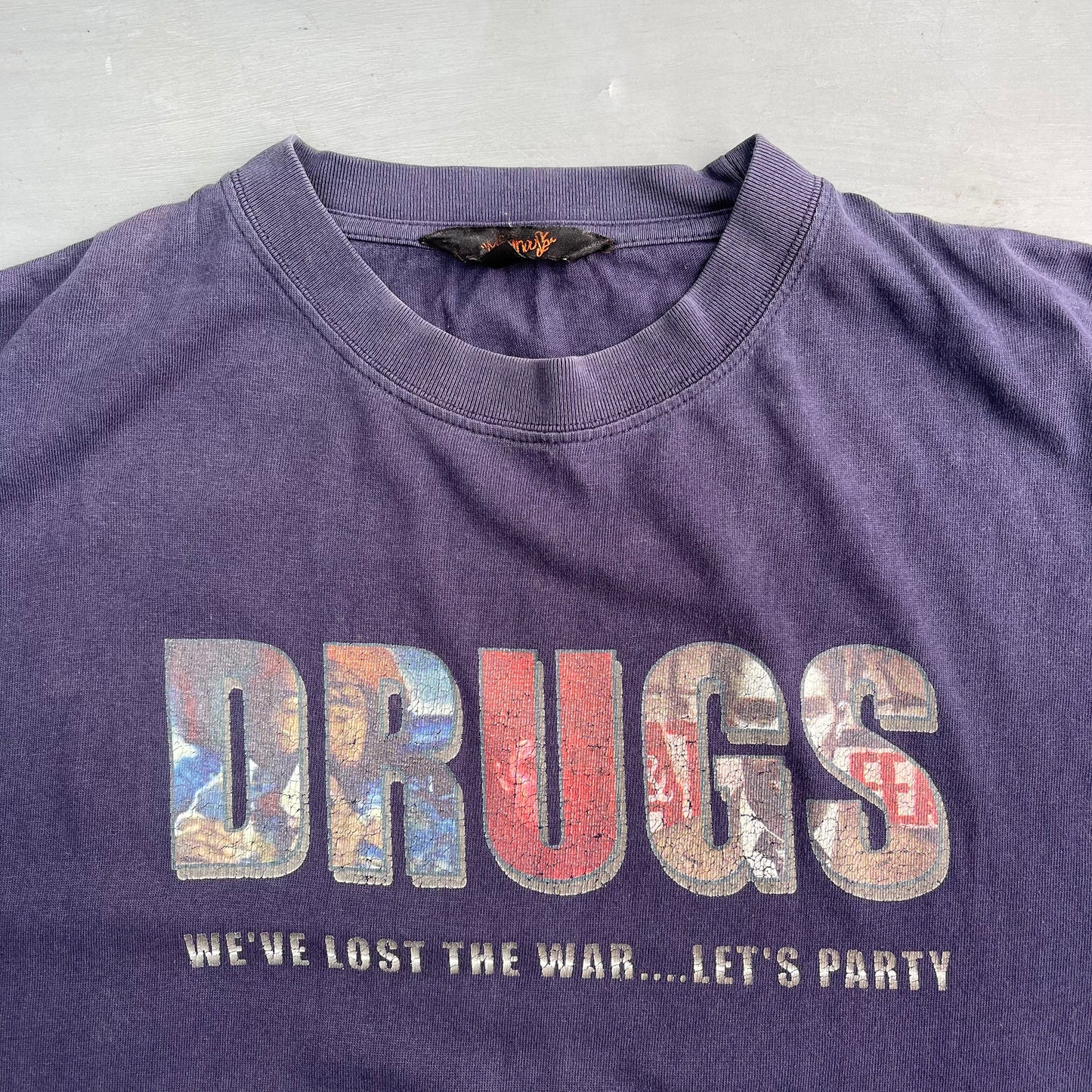 Early 2000 DRUGS T-Shirt (L)