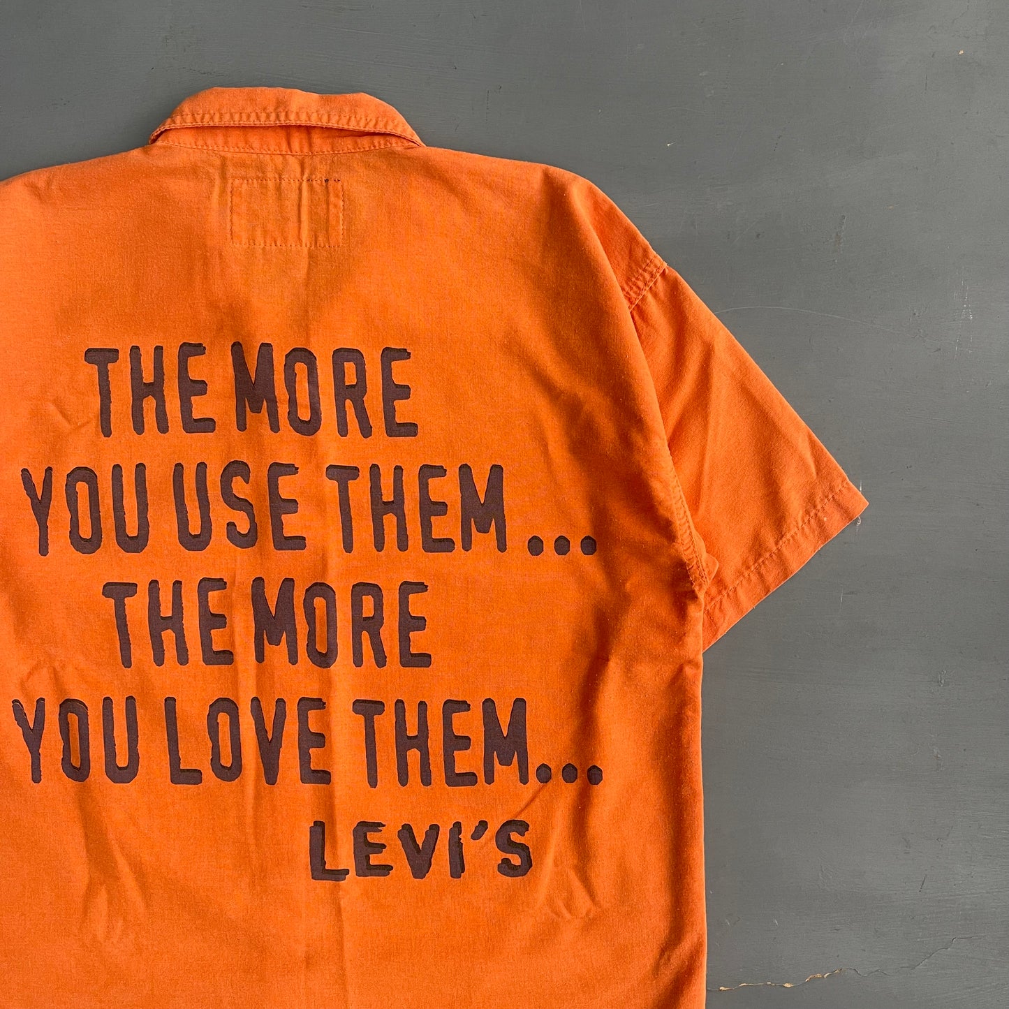 2000s the more you use them… Levi’s shirt (M)