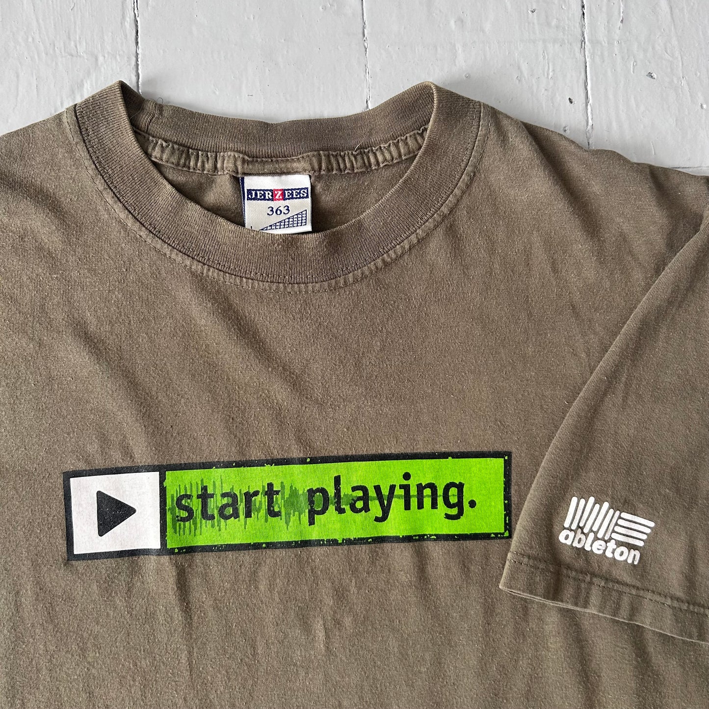 Mid 2000s start playing Ableton T-shirt (L)