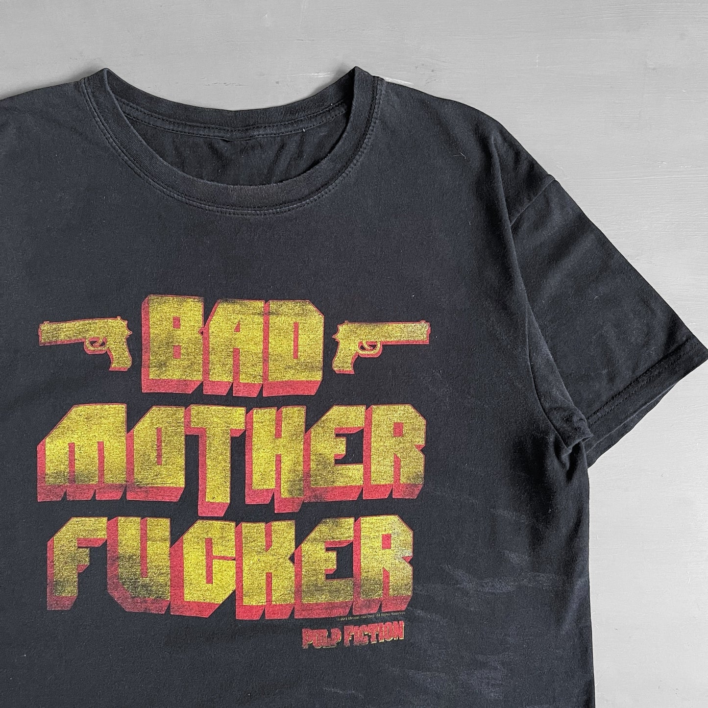 2000s Pulp Fiction bad mother fucker T-shirt (M)