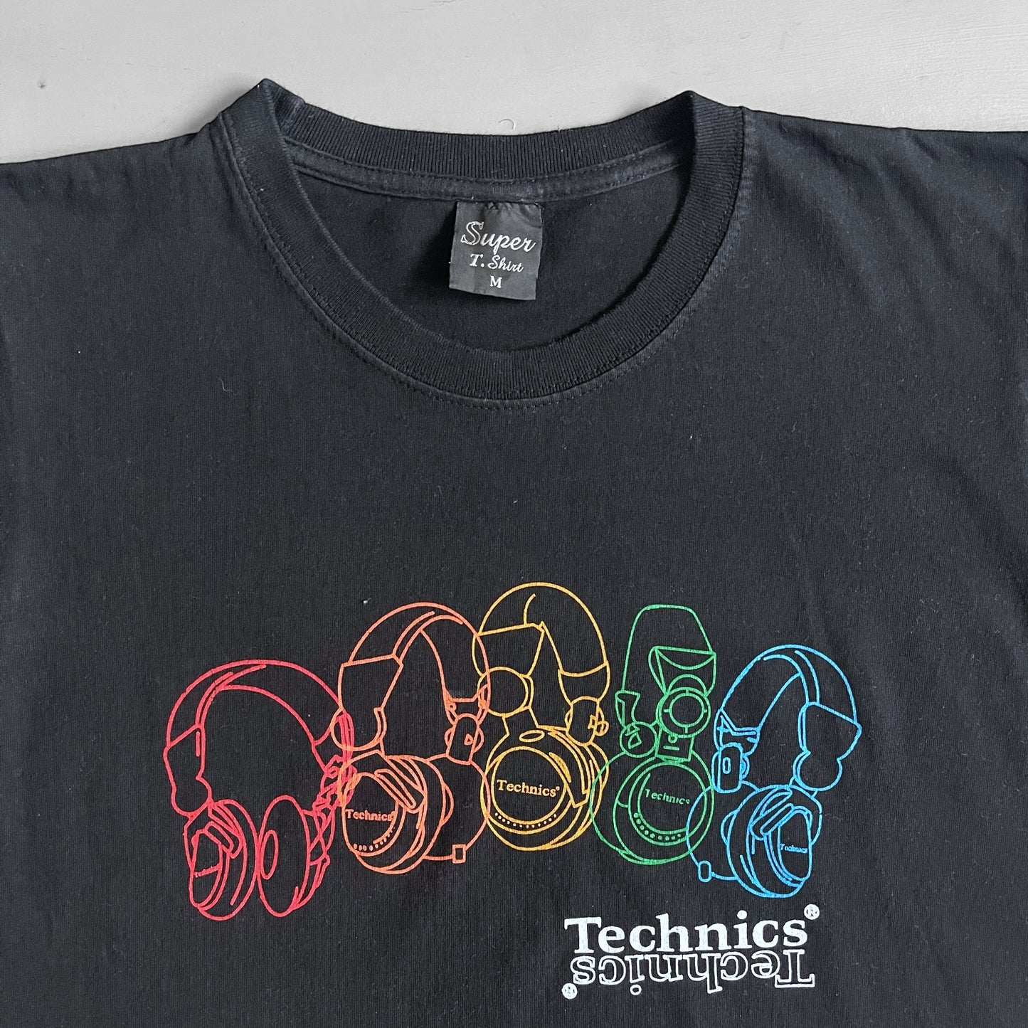 2000s Technics headphones T-shirt (M)