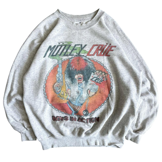 Mid 2000s Motley Crew boys in action sweatshirt (M)