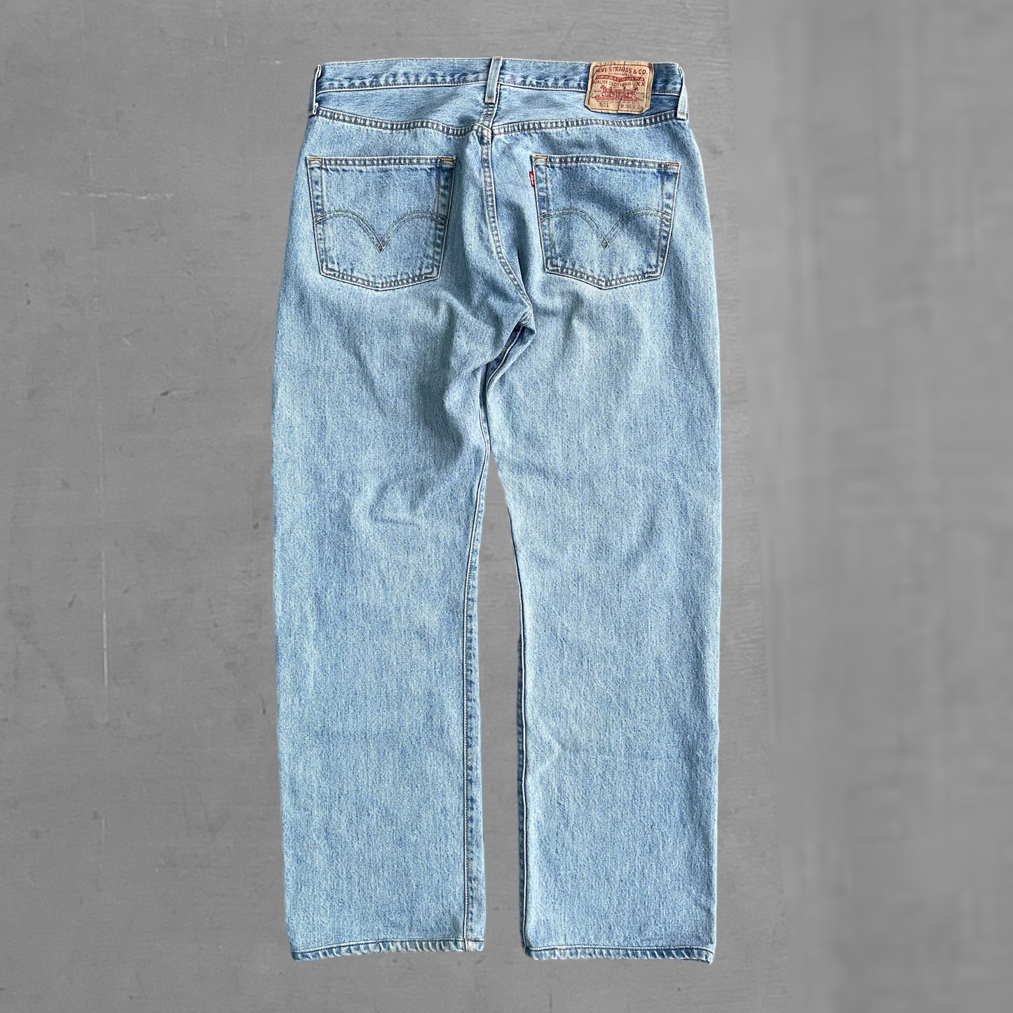 1990s Levi’s 591 relaxed fit (36 waist)