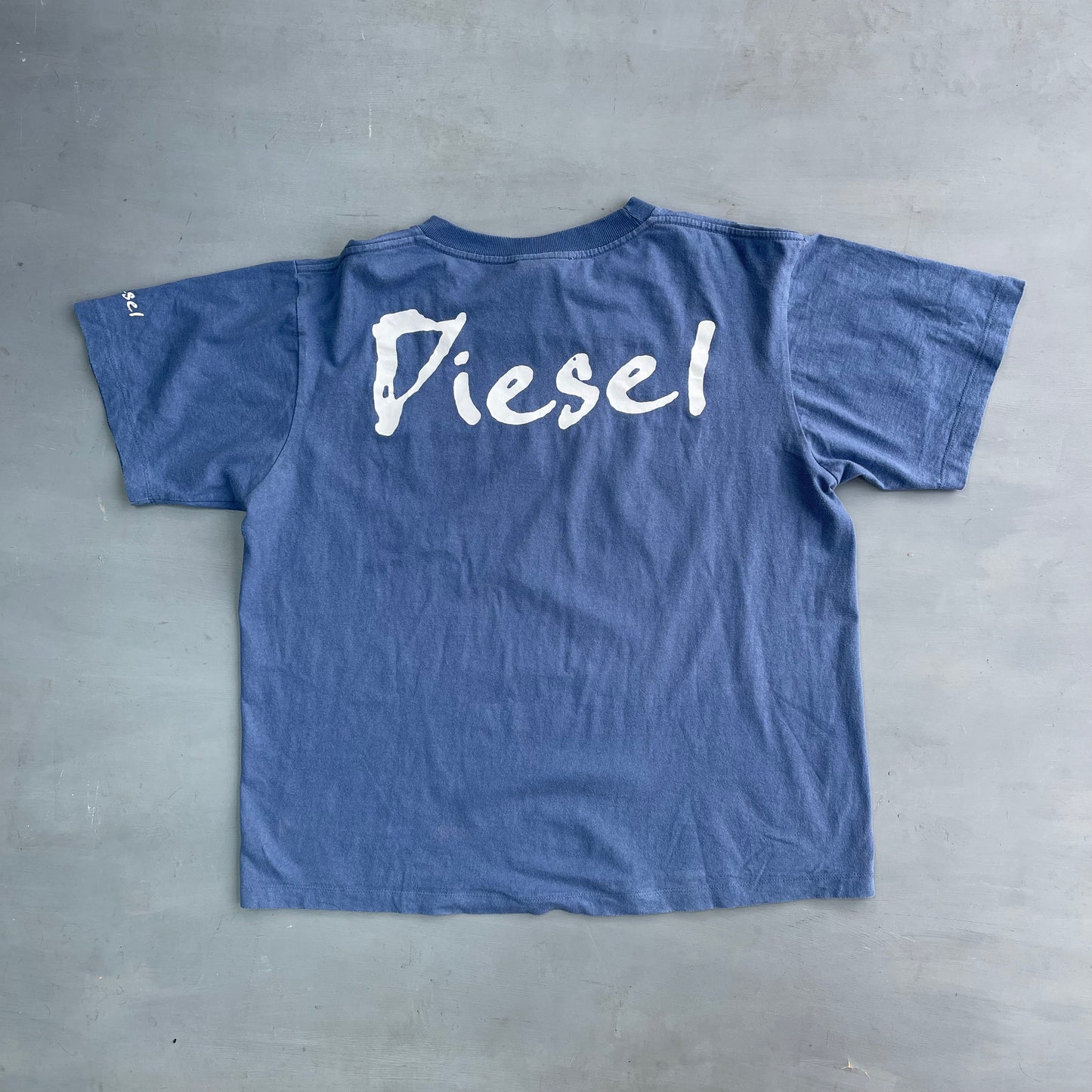 Early 2000 Diesel logo T-Shirt (M/L)