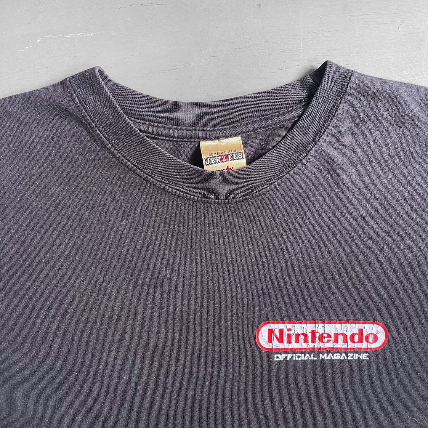 Early 2000s Nintendo Magazine T-shirt (M/L)