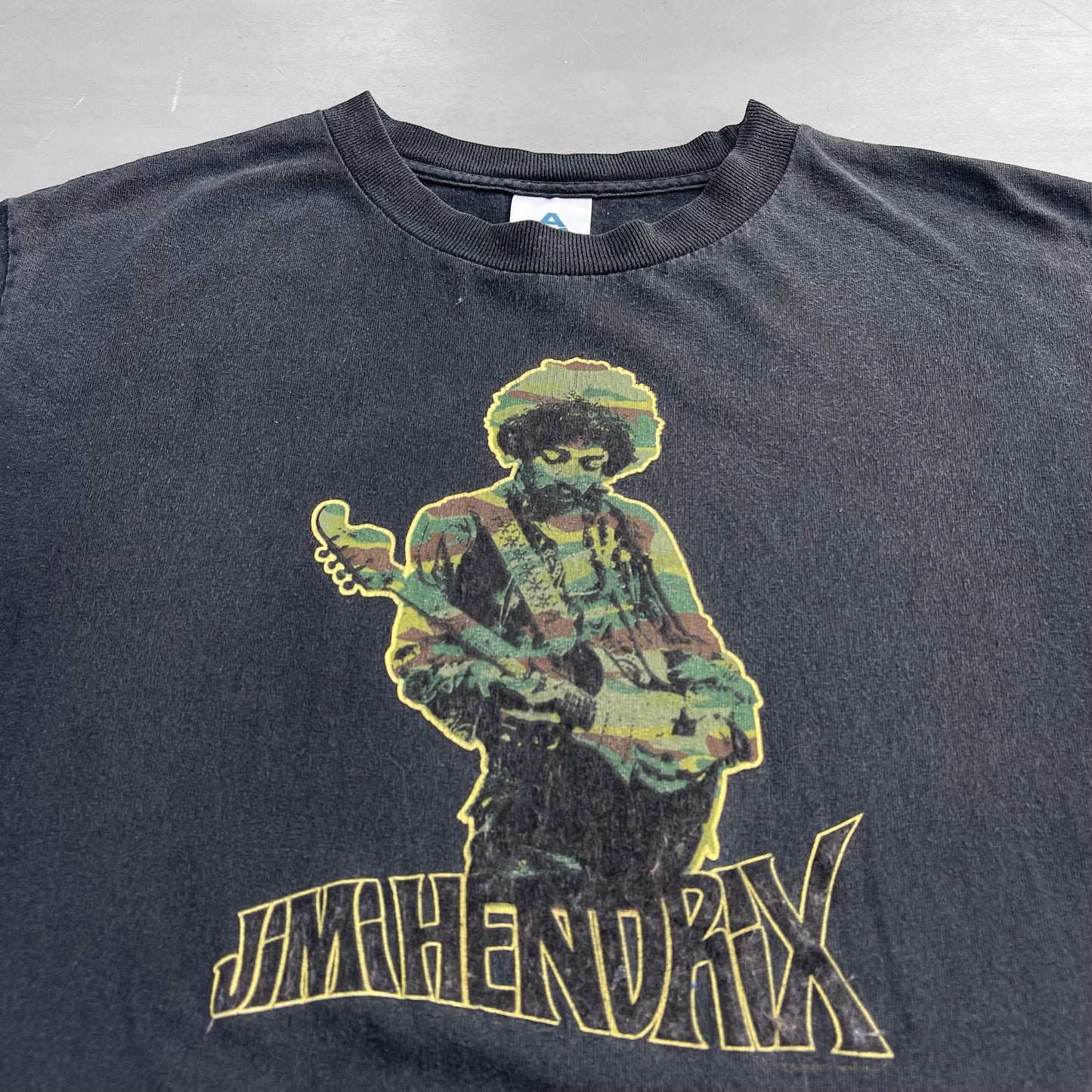 Early 2000s Jimi Hendrix camo graphic T-Shirt (M)