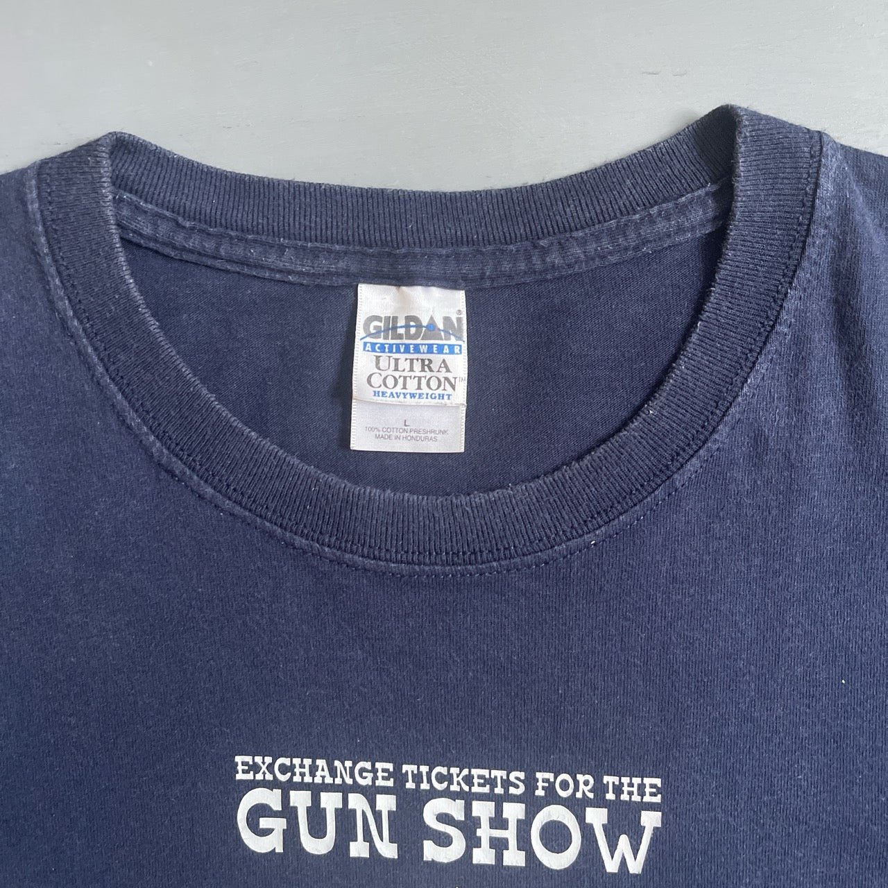 2000s Gun show here parody T-Shirt (L)