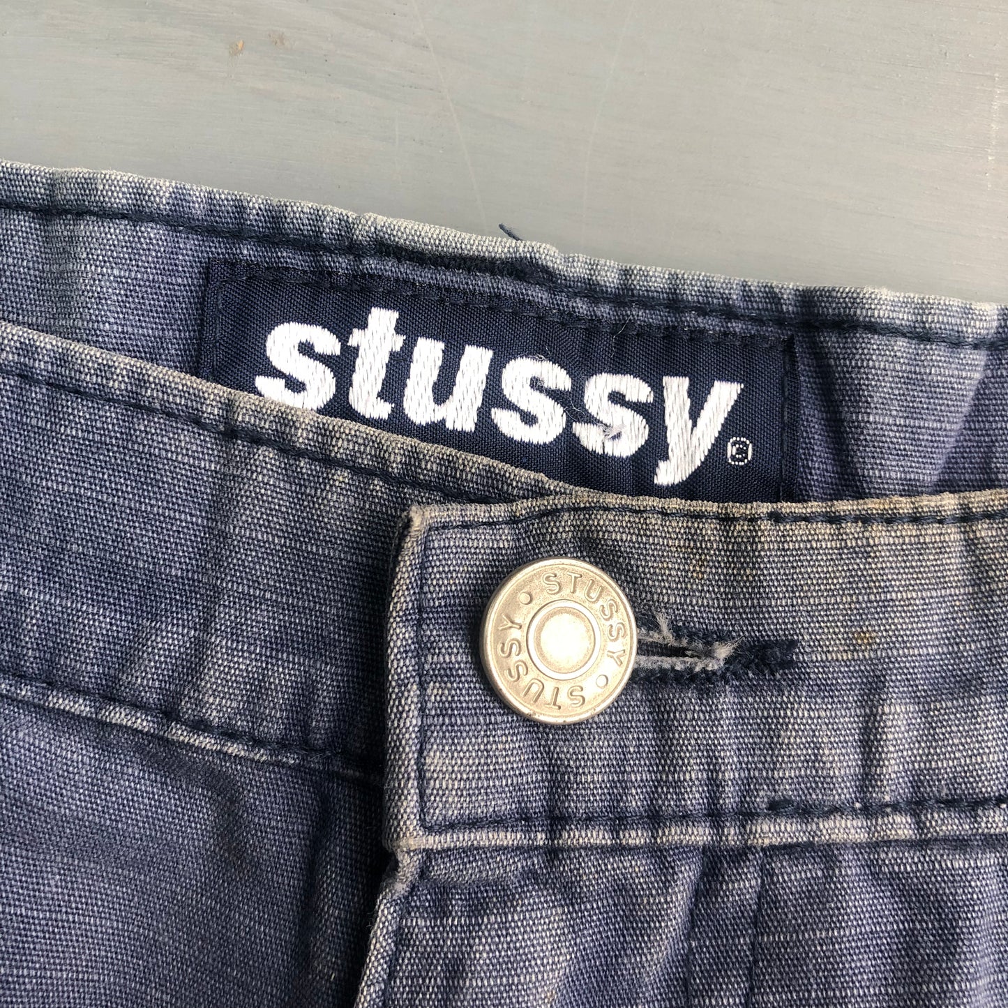 1990s Stussy military cargo trousers (32 waist)