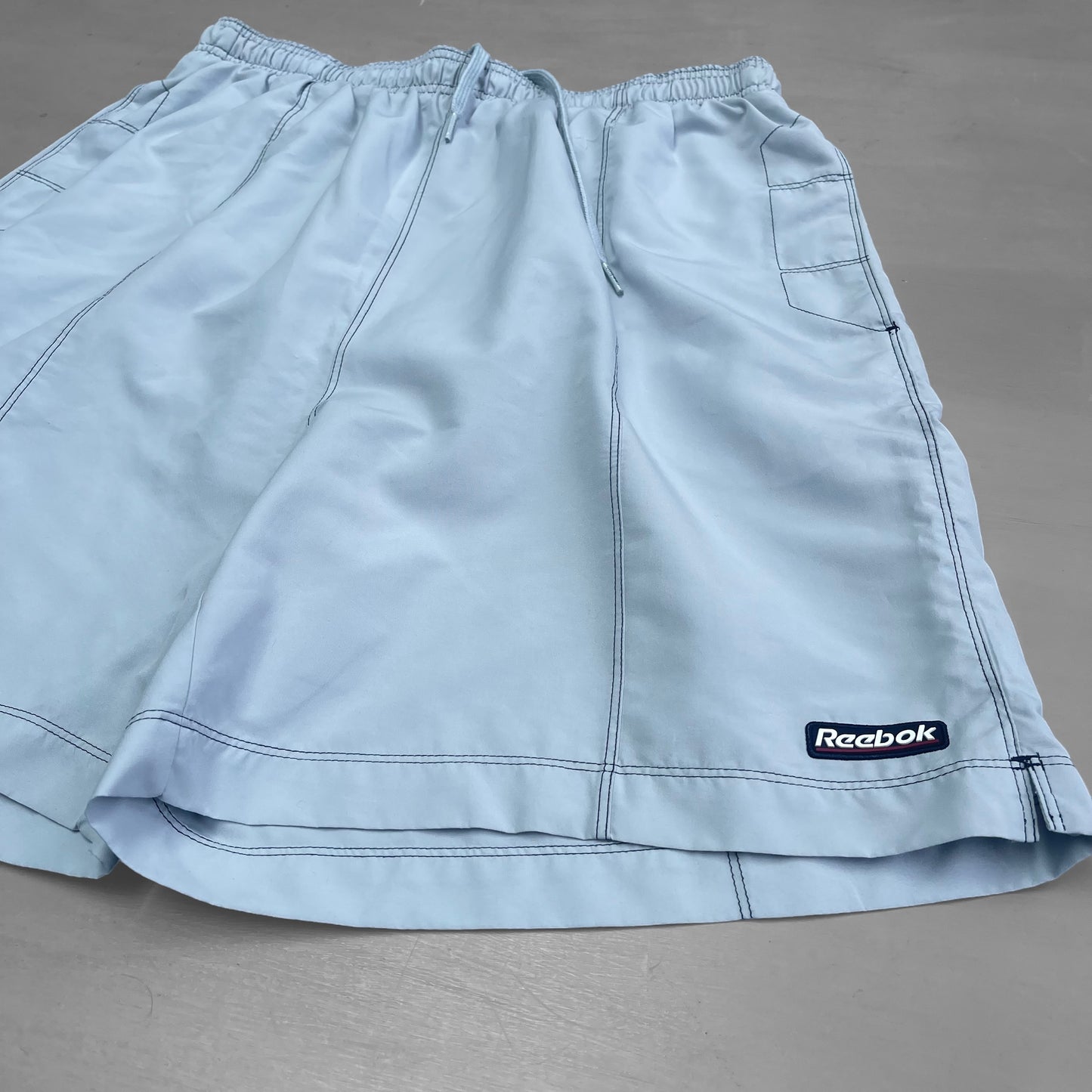 1990s Reebok sports shorts (30 / 36 waist)