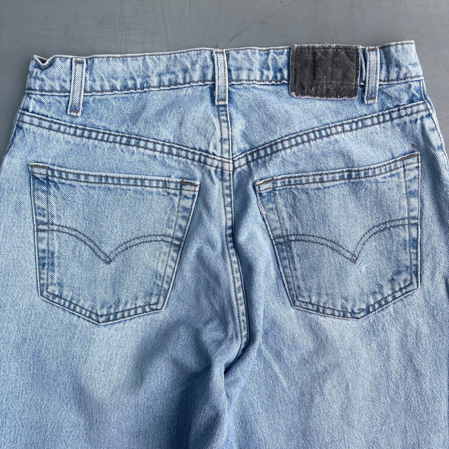 1990s SilverTab Levi’s loose jeans (32 waist)