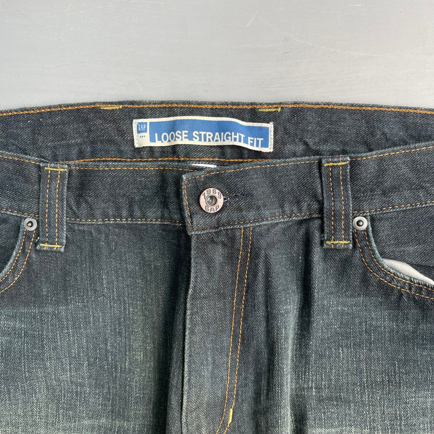 2000s GAP loose straight baggy jeans (36 waist)