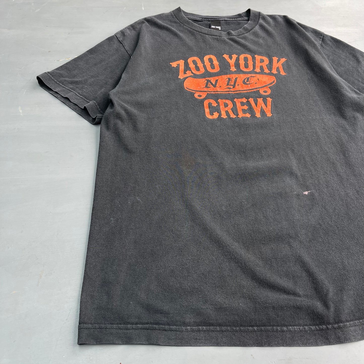 Early 2000s Zoo York crew NYC T-Shirt (L)