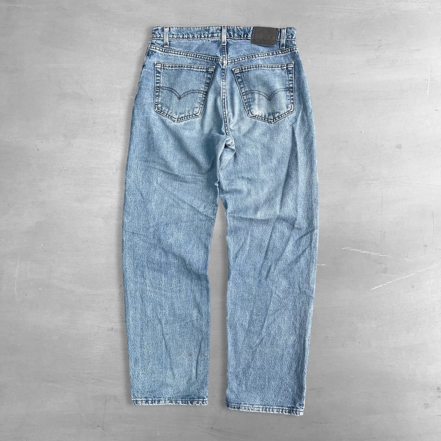 1990s SilverTab Levi’s relaxed jeans (32 waist)