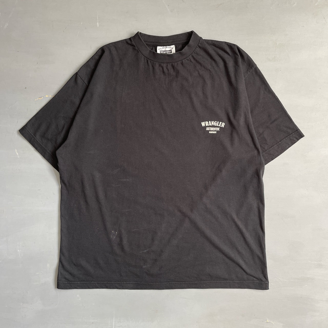 Early 2000s Wrangler basic T-Shirt (XL)