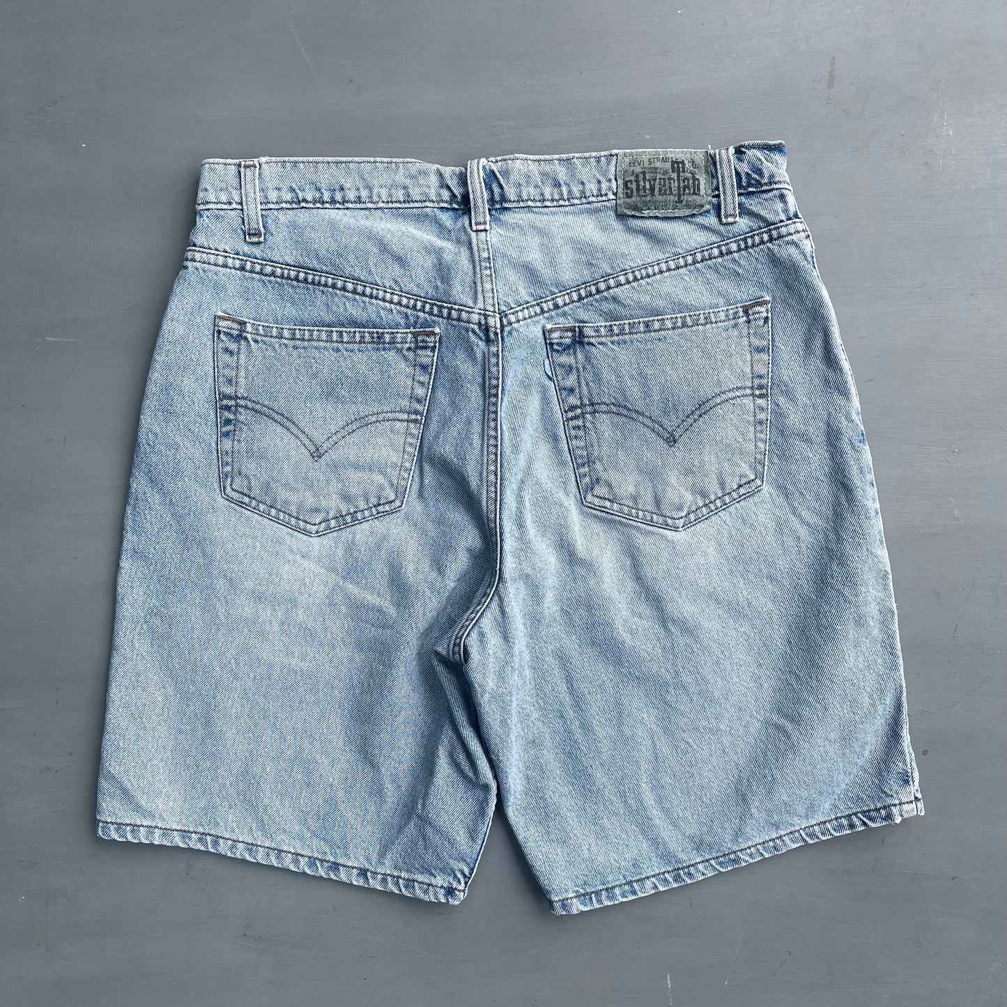 1990s Levi’s Silvertab relaxed denim shorts (36 waist)