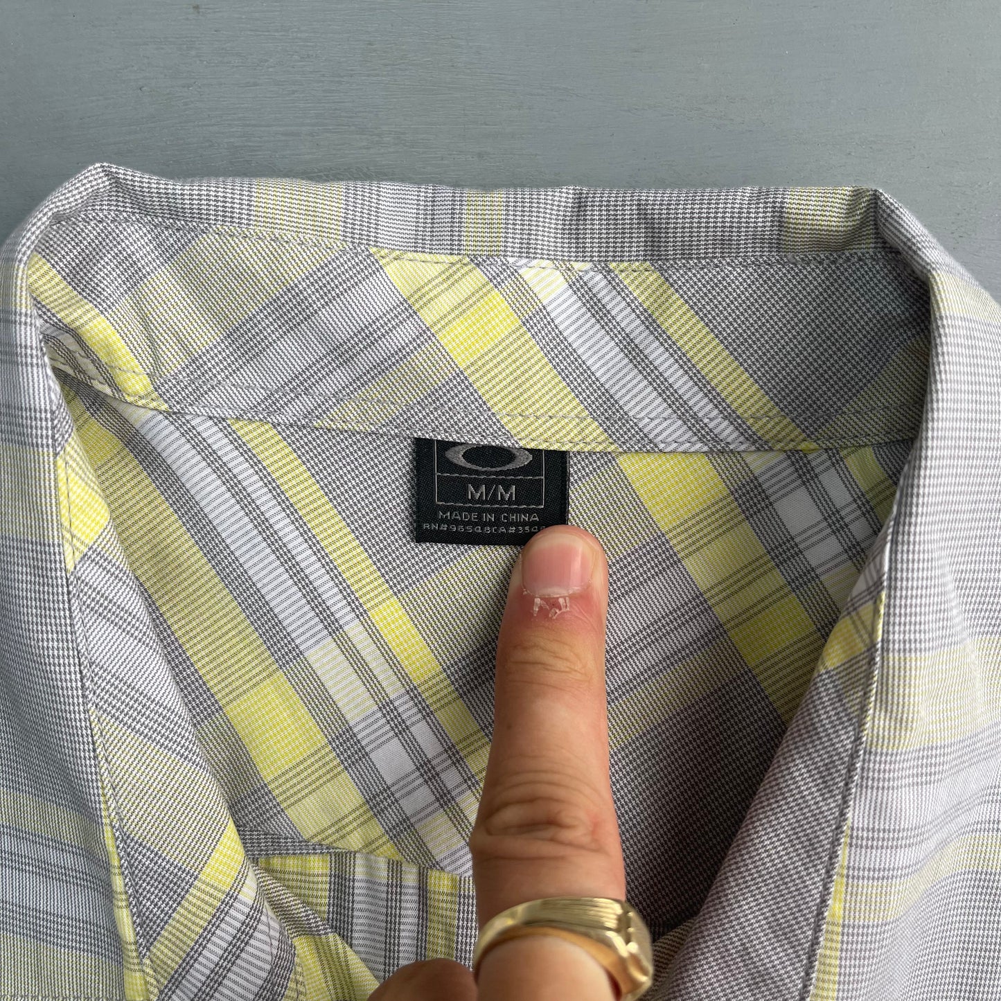 2000s Oakley checked shirt sleeve shirt (L)