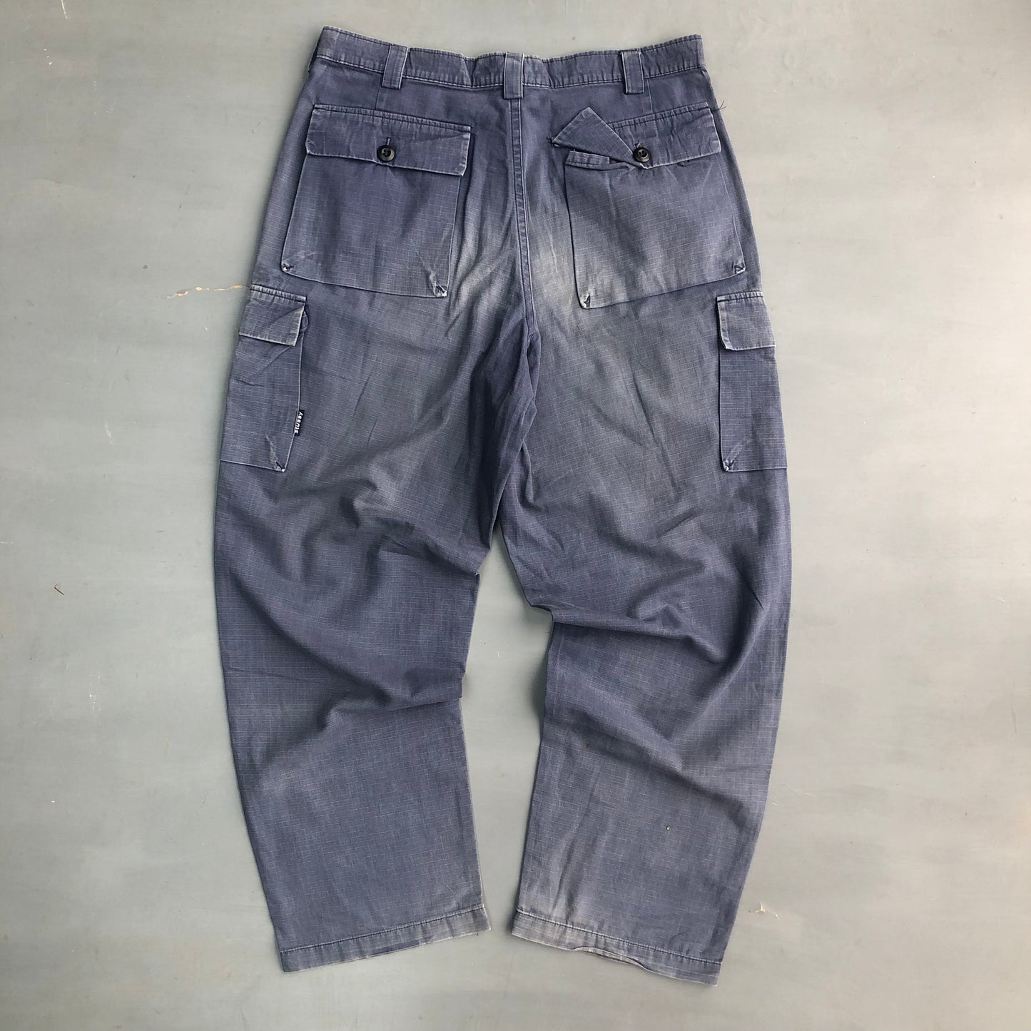 1990s Stussy military cargo trousers (32 waist)