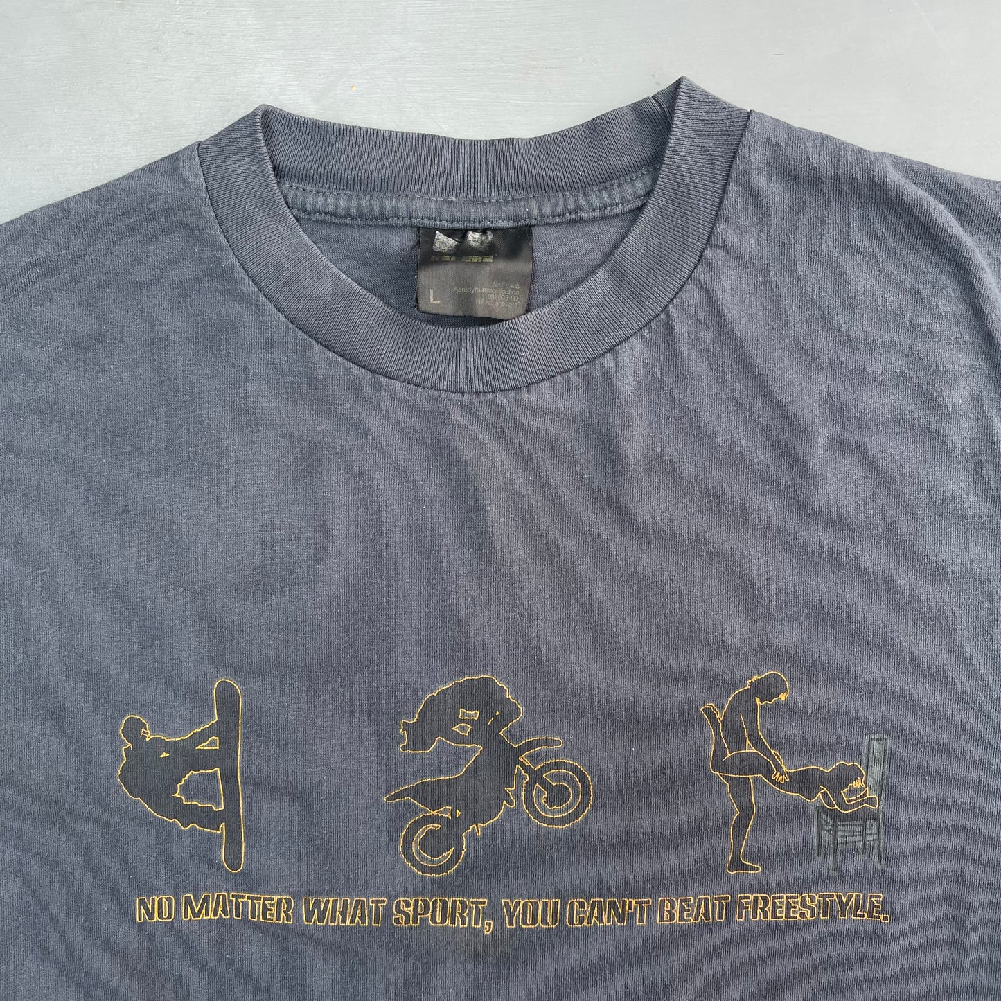 1990s no matter what sport you can’t beat freestyle No Fear T-shirt (L)