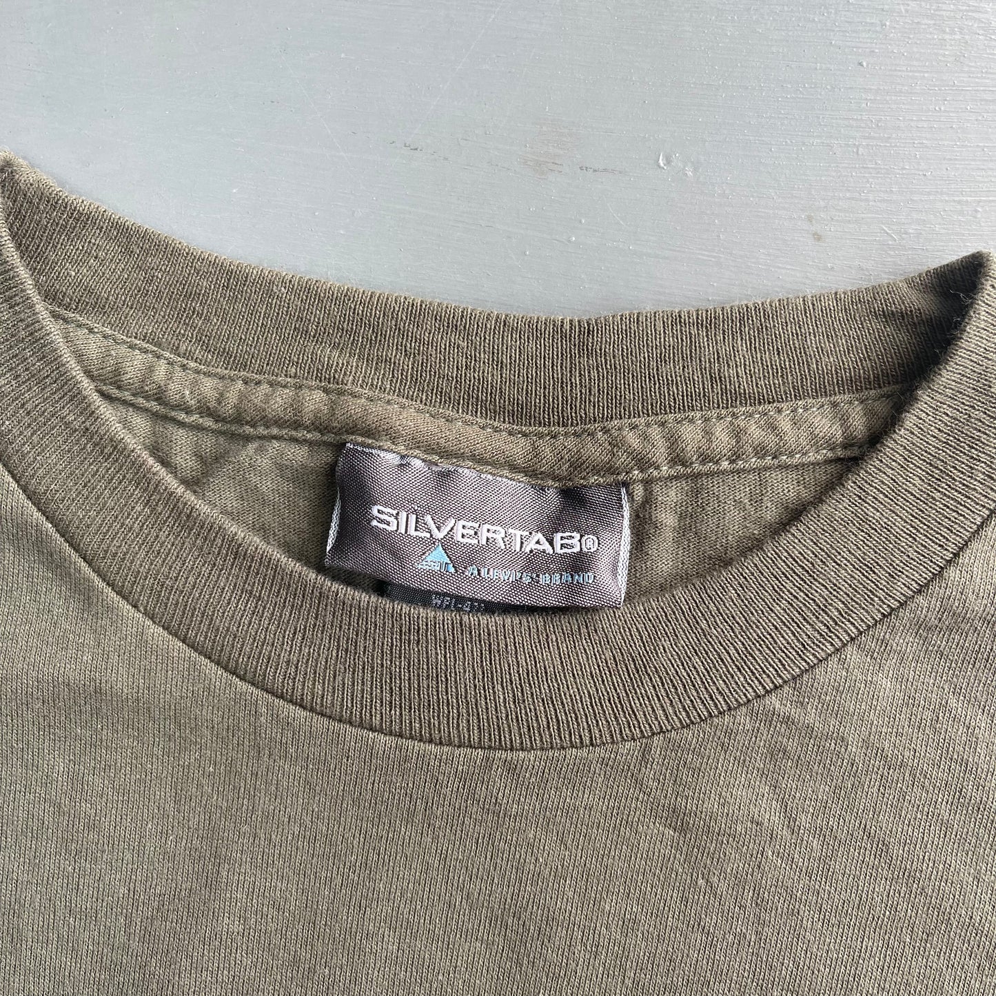 Early 2000s Levi’s SilverTab logo T-Shirt (M)