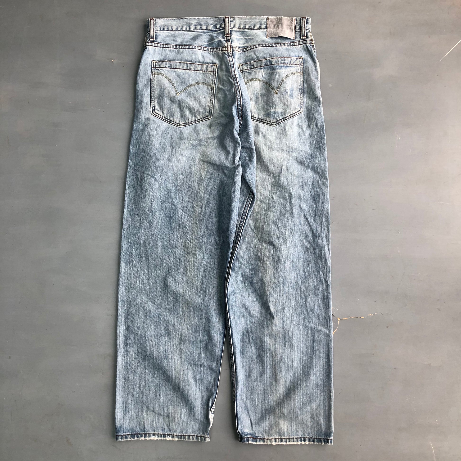 Early 2000s Levis silvertab baggy jeans (33 waist) – Wheresscott