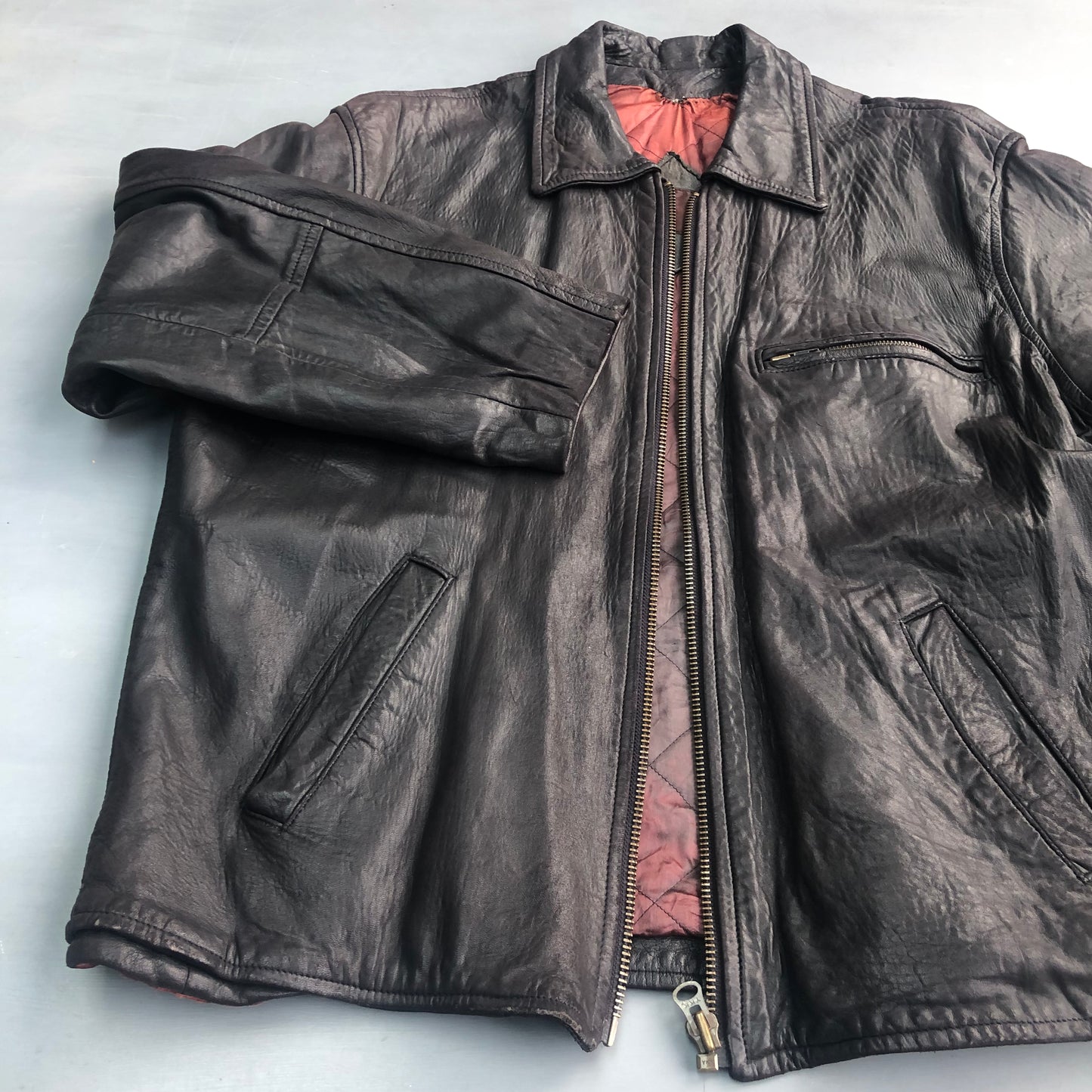 Vintage early 90s leather jacket (L/XL)