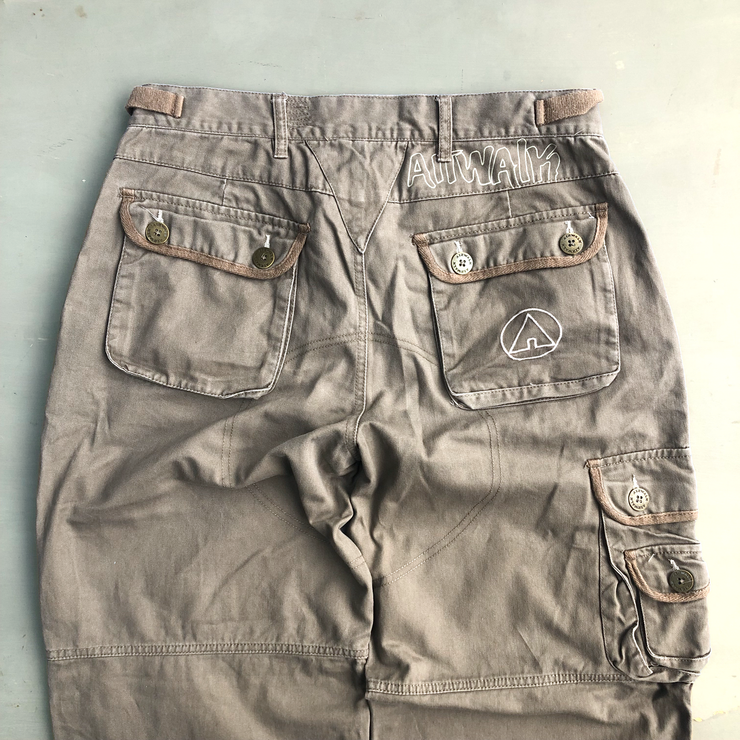 Vintage early 2000s Airwalk utility trousers (34 waist adjustable)