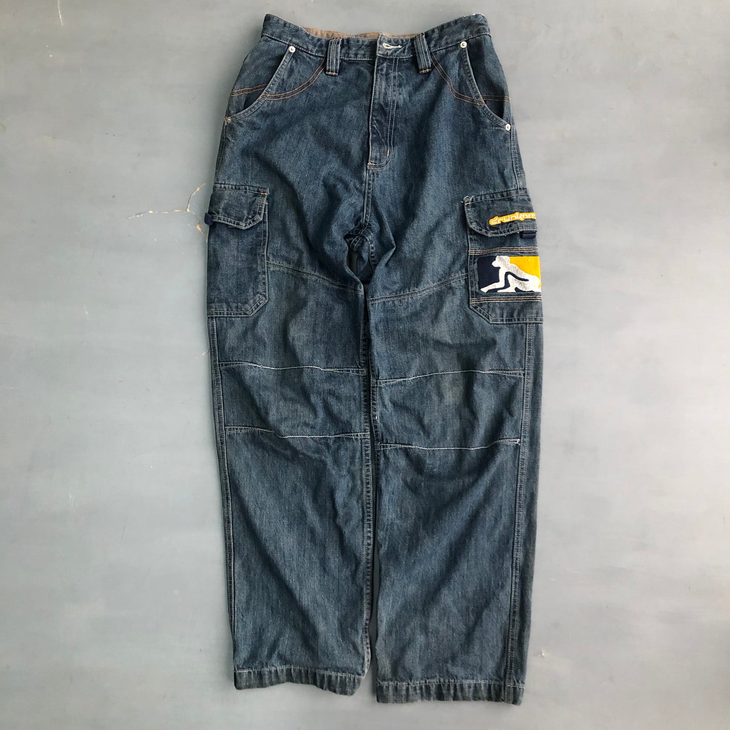 Early 2000s Drunkmunkey utility jeans (30 waist)