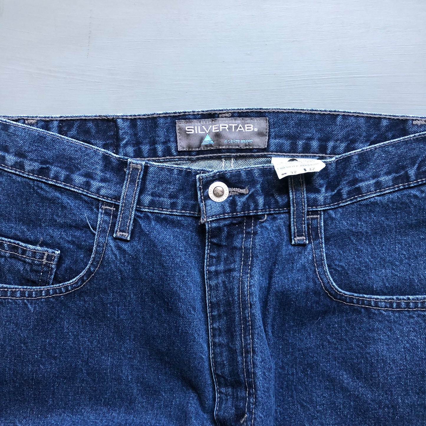 1990s SilverTab Levis jeans (32 x 32)